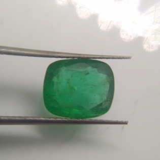  3.22ct Medium Deep Zambian Green Cushion Cut Emerald 8.35-10.1