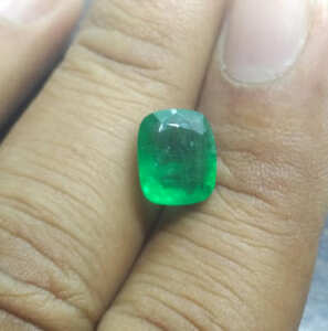  3.22ct Medium Deep Zambian Green Cushion Cut Emerald 8.35*10.1