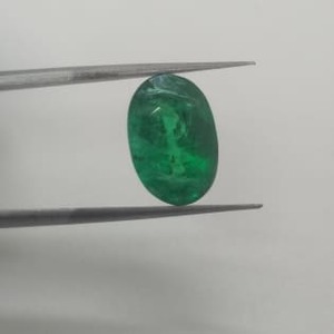 3.99ct Oval Shape Vivid Green Color Emerald