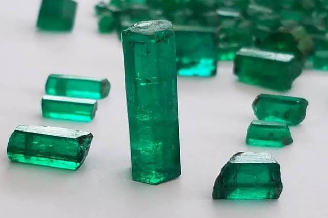 694 ct #Emerald pancher popular makni mine Afghanistan 2mm…