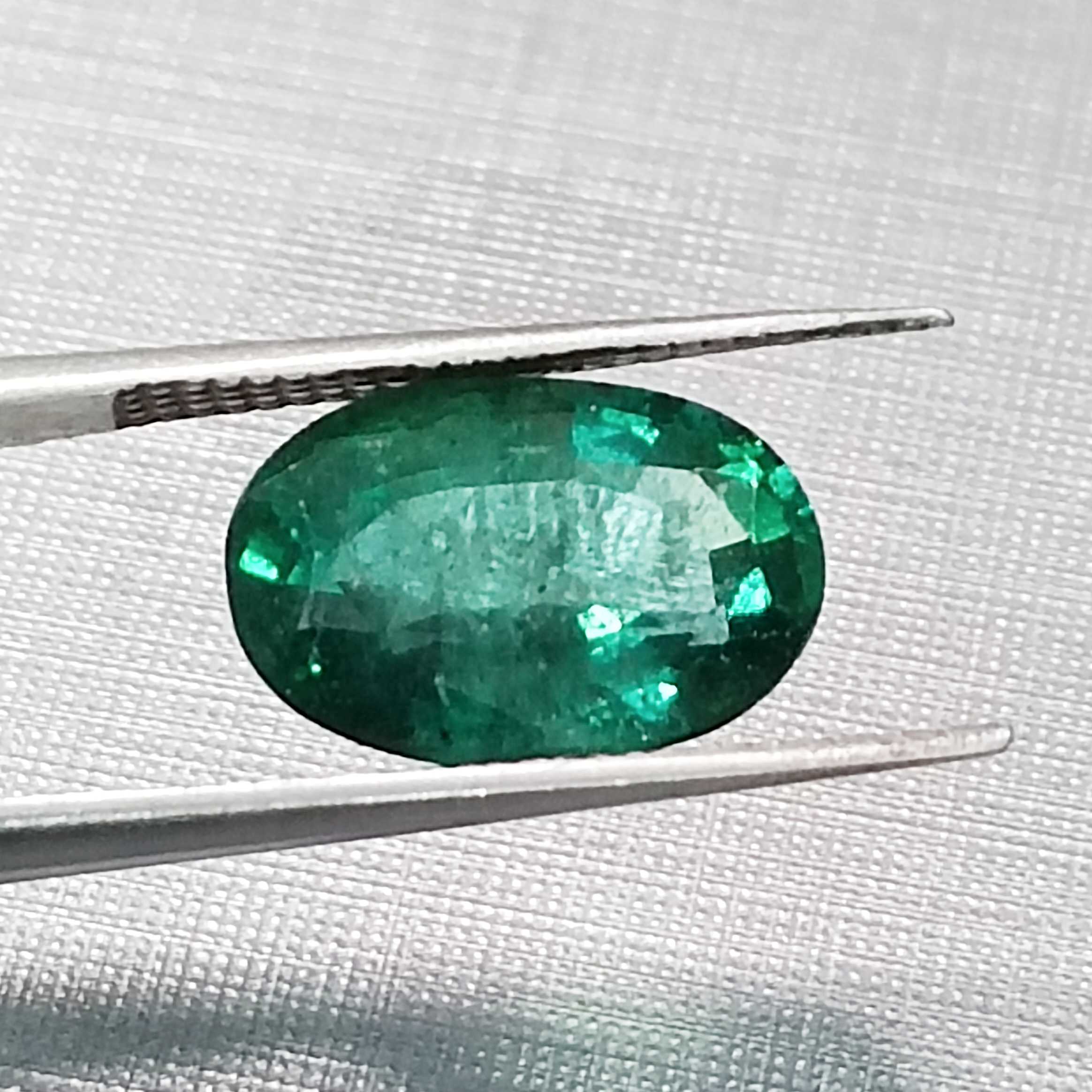 3.34ct crystal dark green oval shape Zambian emerald /
