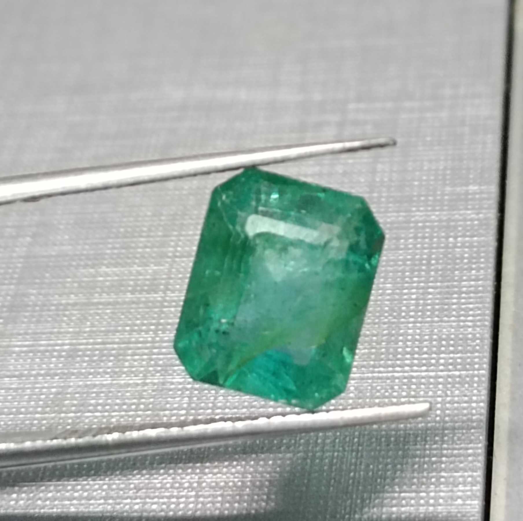 2.92ct medium green octagon shape Ethiopian emerald 