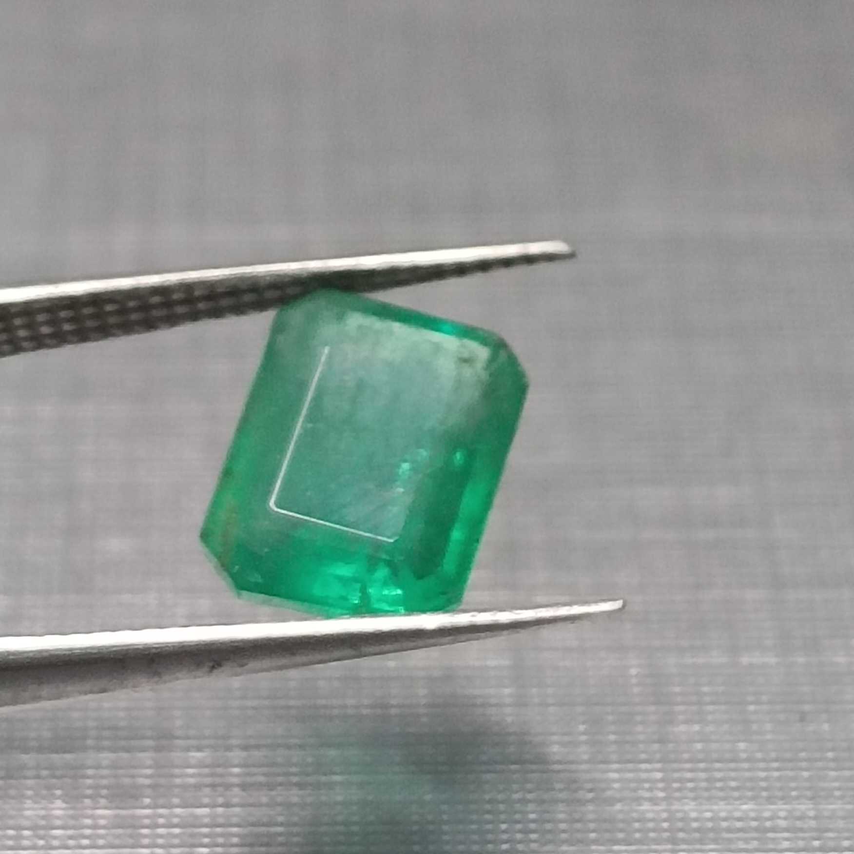 2.58ct Pakistan green color emerald cut emerald