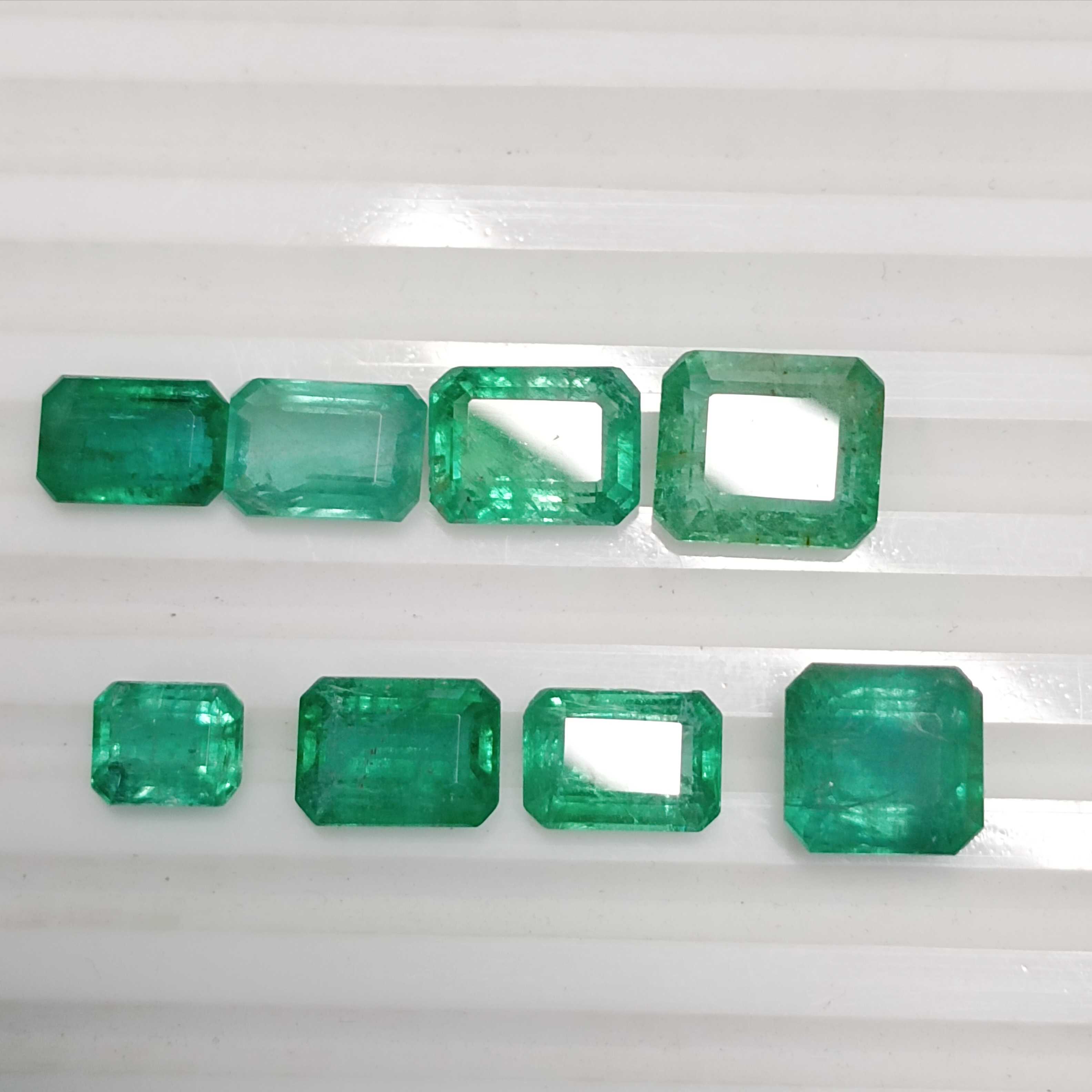 19.50ct 8pcs octagon lively green Ethiopian emerald parcel