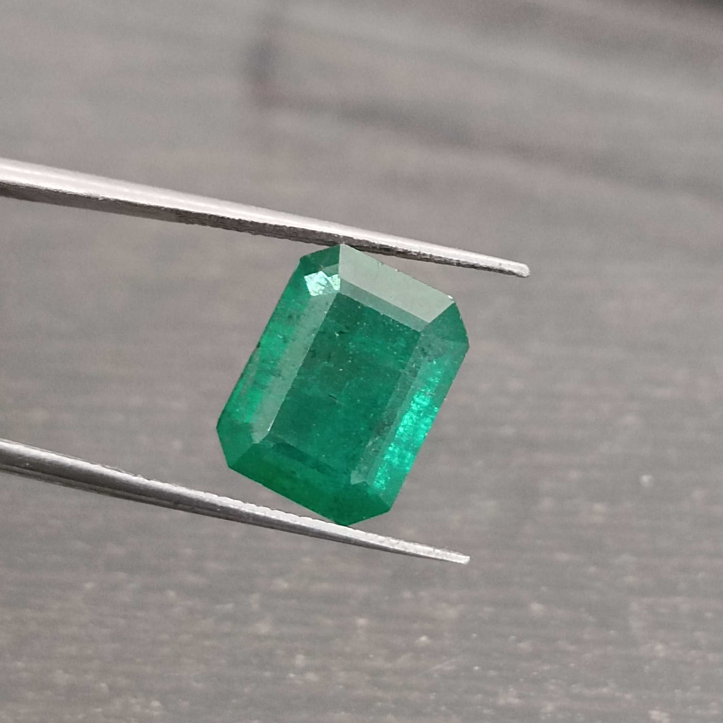 3.85ct Deep Green Rectangular Shape Zambian Emerald 