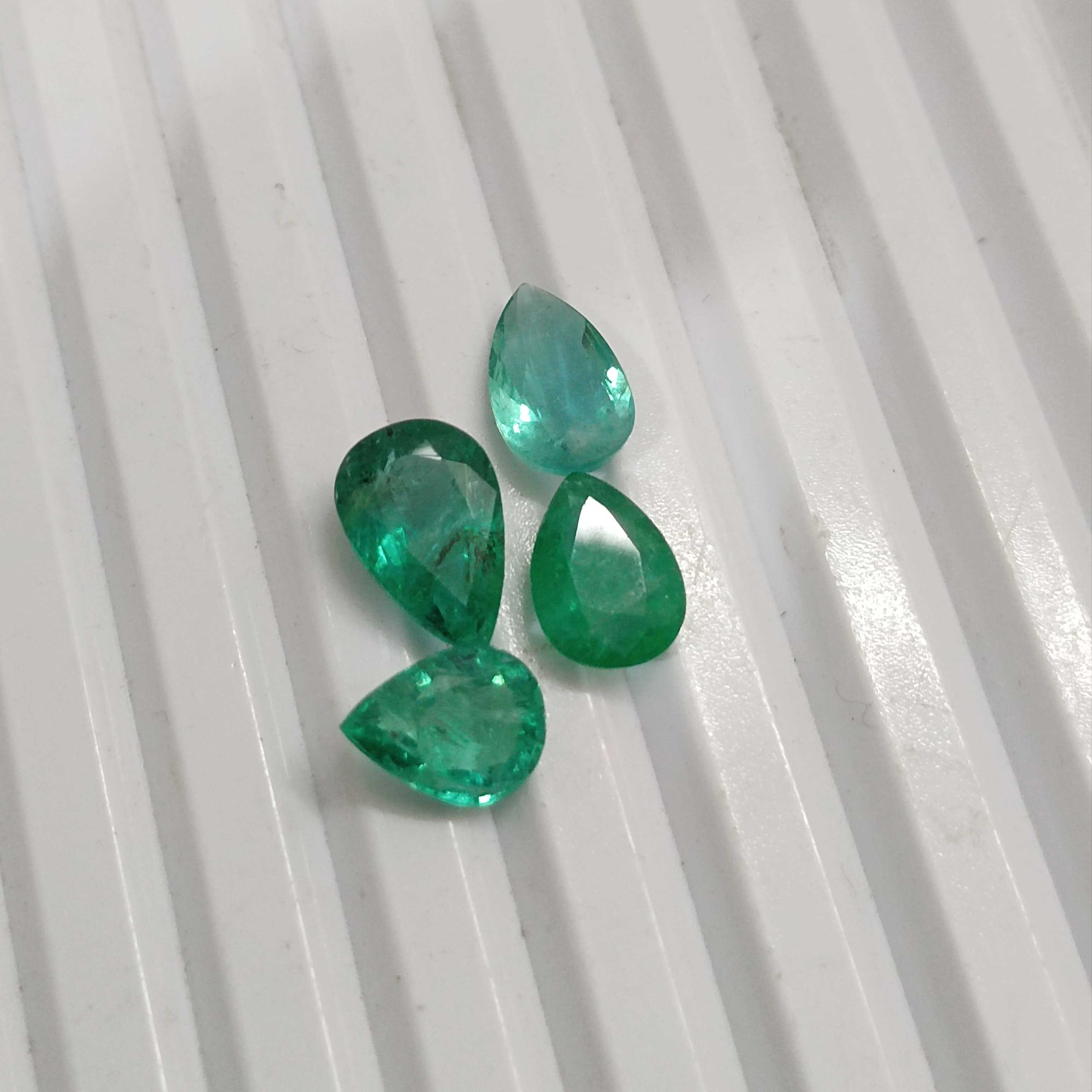 6.81ct pear shaped 4pcs natural emerald parcel 