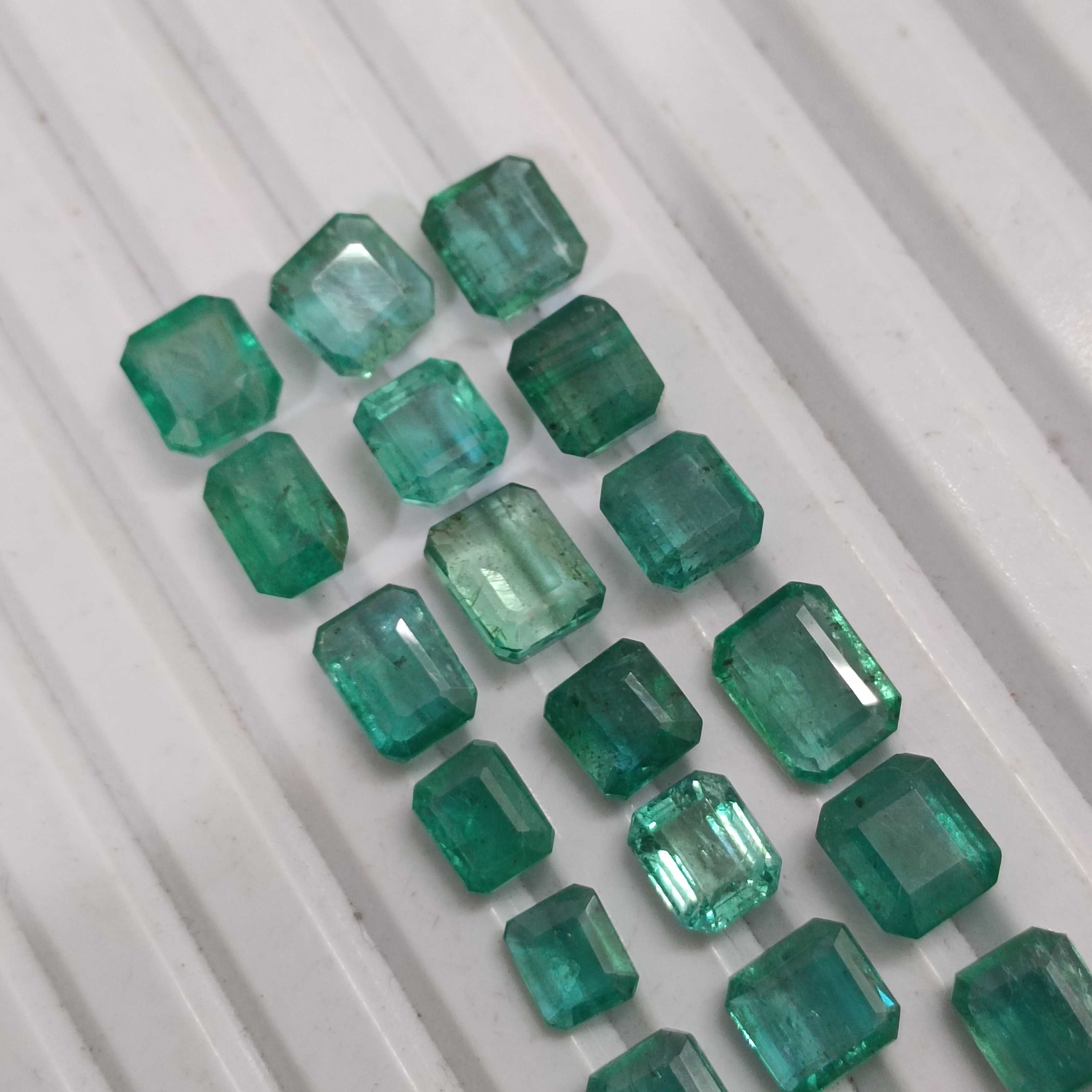 18.89ct octagon cut emerald lot 