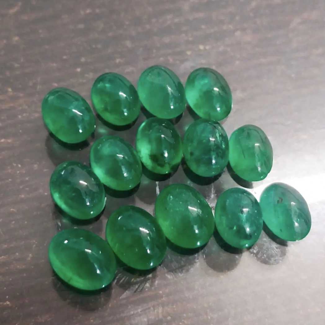 21.93ct deep green emerald cabochons /