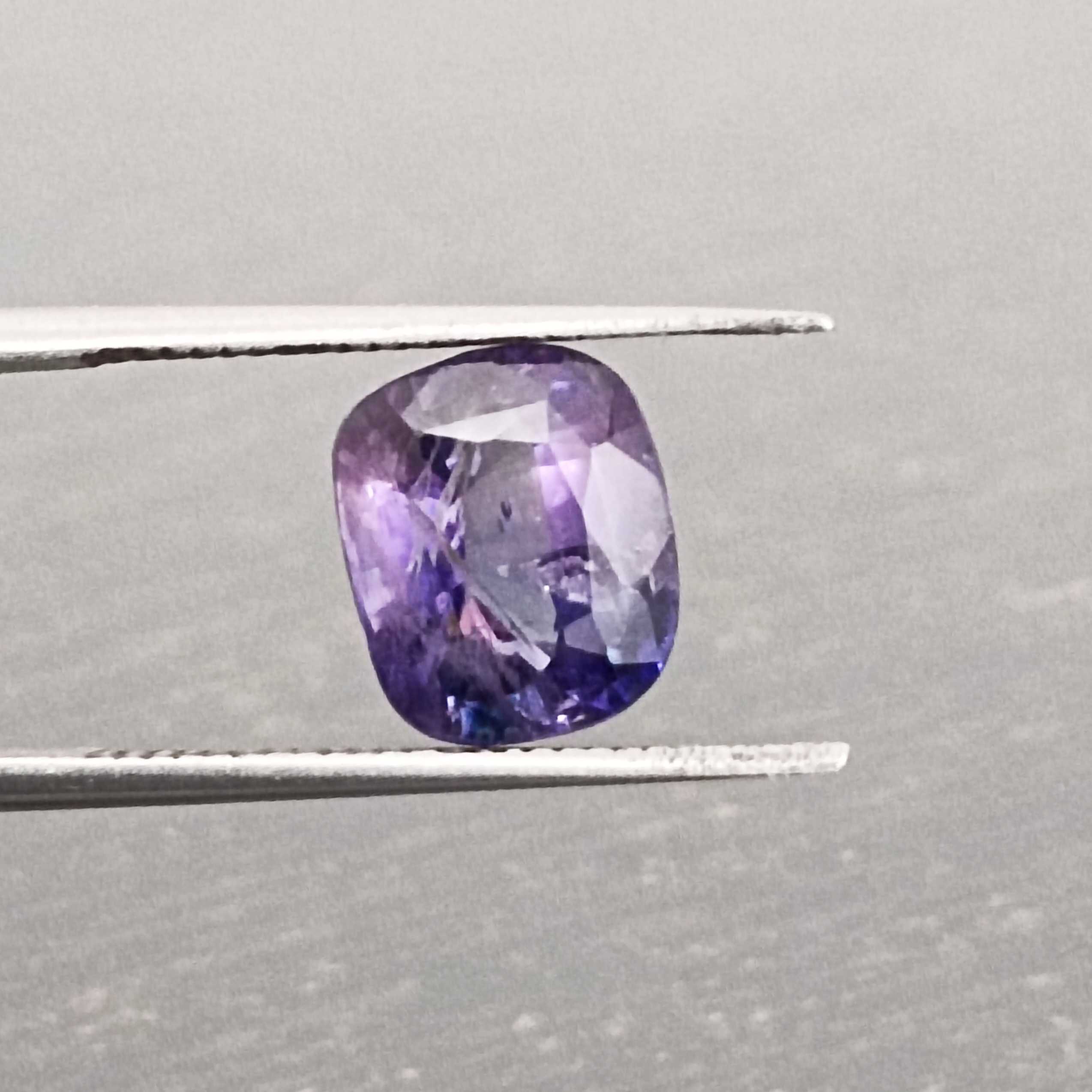 2.90ct  IGI certified deep purple blue cushion cut sapphire