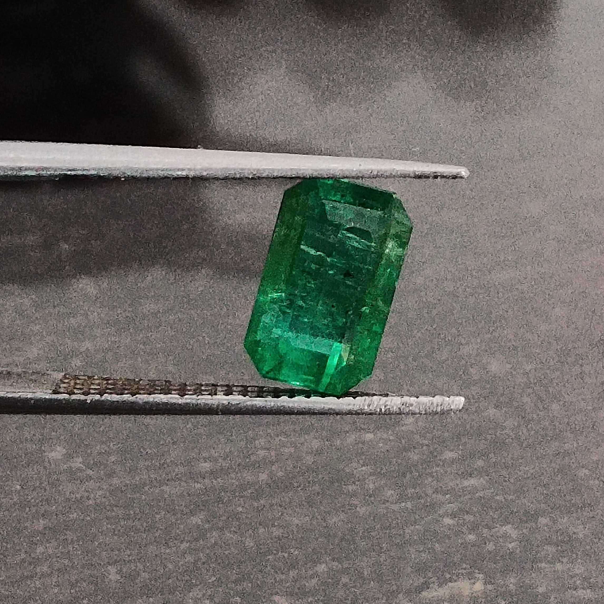 2.06ct vivid green octagon emerald. Certified on demand