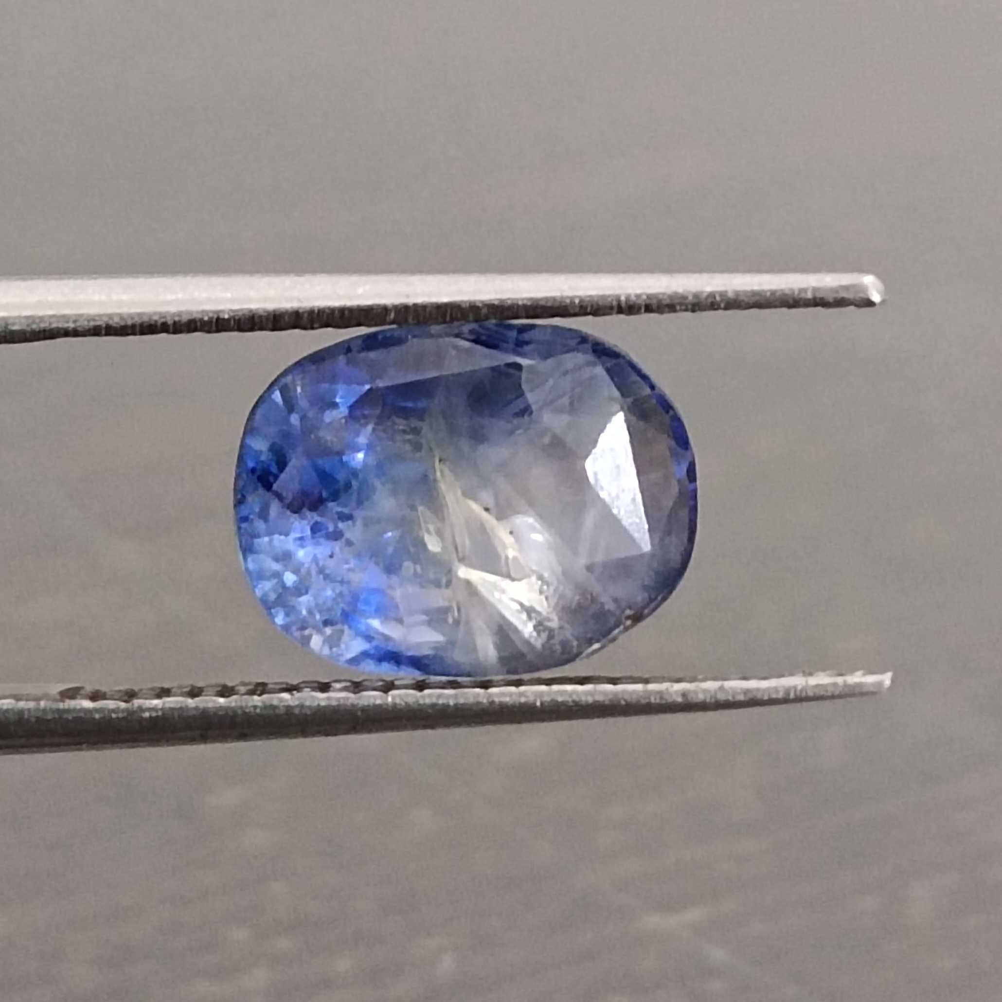 3.37ct IGI certified royal blue oval mix cut sapphire gemstone /