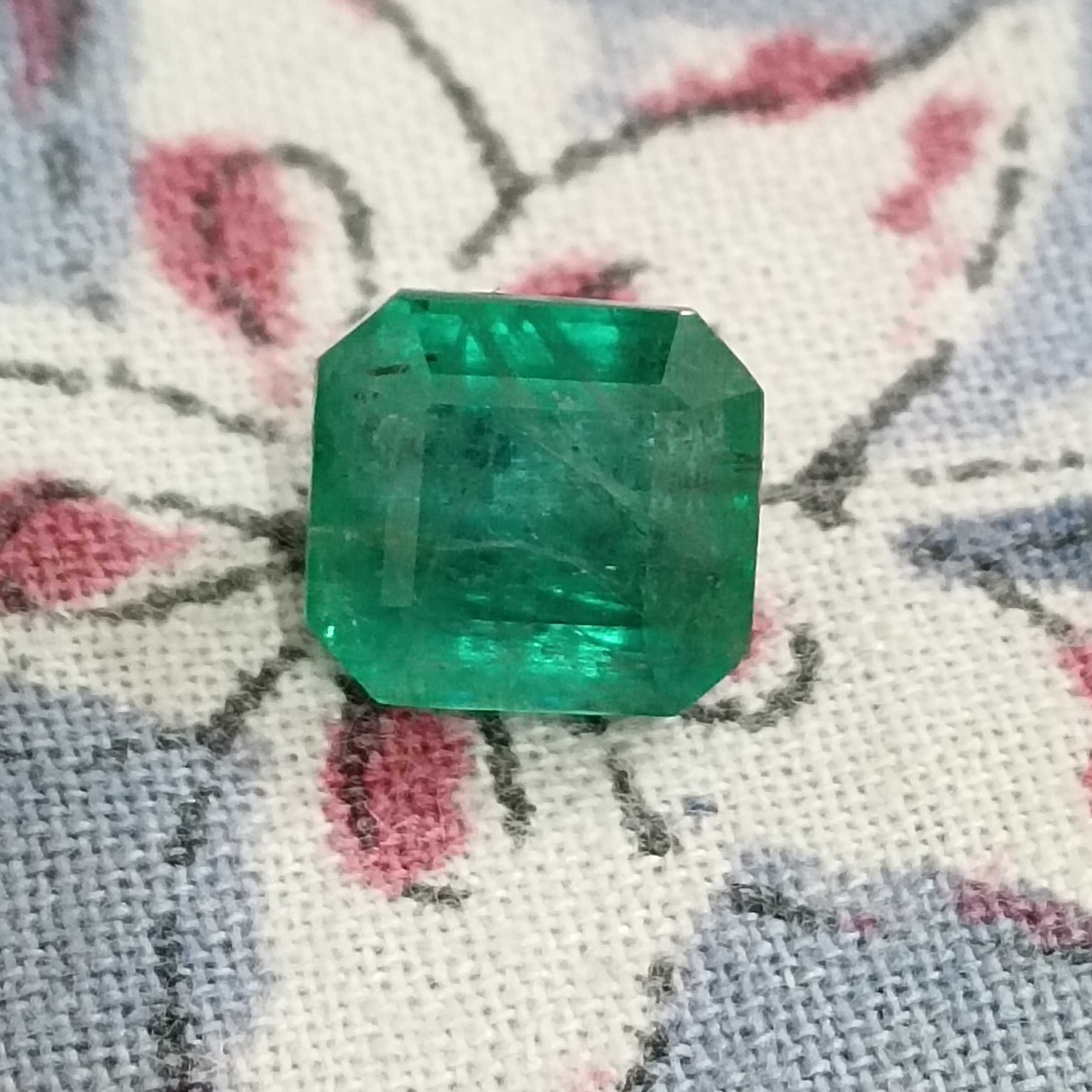 4.36ct spring green octagon cut emerald/