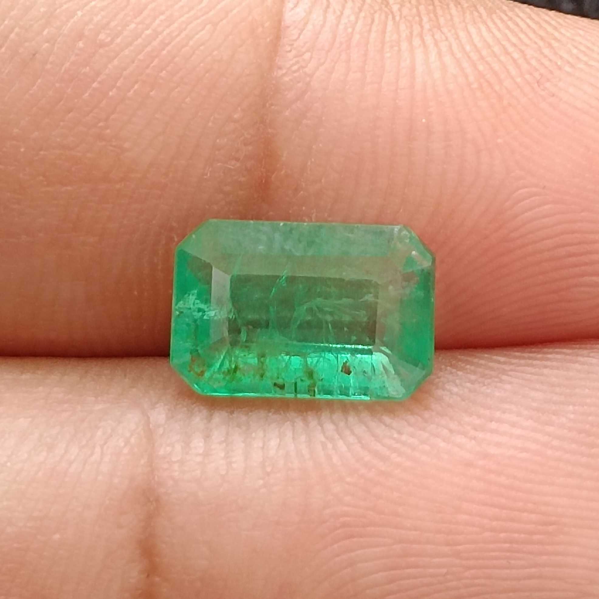 2.44ct Medium light green octagon Panjshir emerald gem certified 