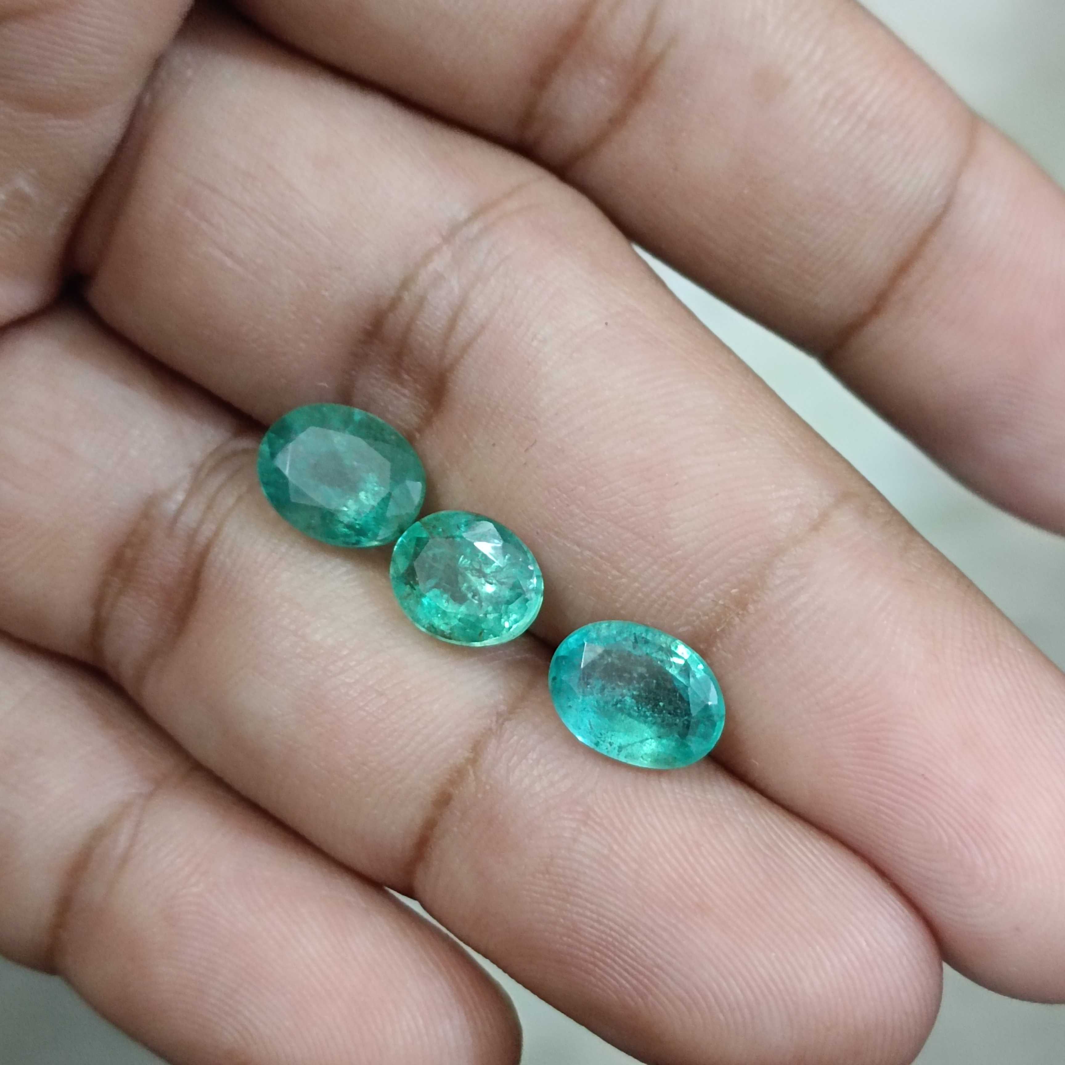 7.13ct 3pcs oval natural emerald gemstone parcel 