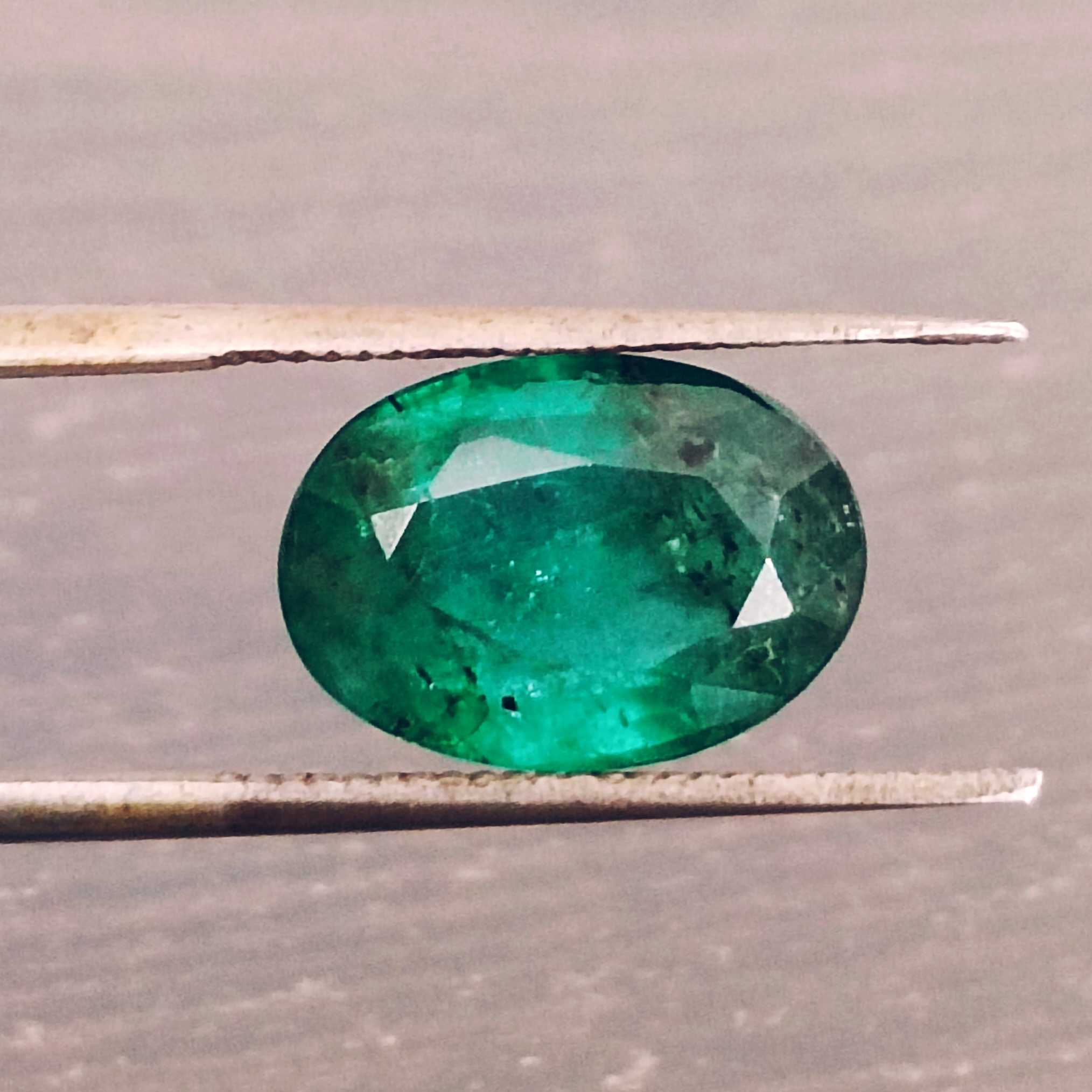 3.30ct deep crystal green oval emerald gem/