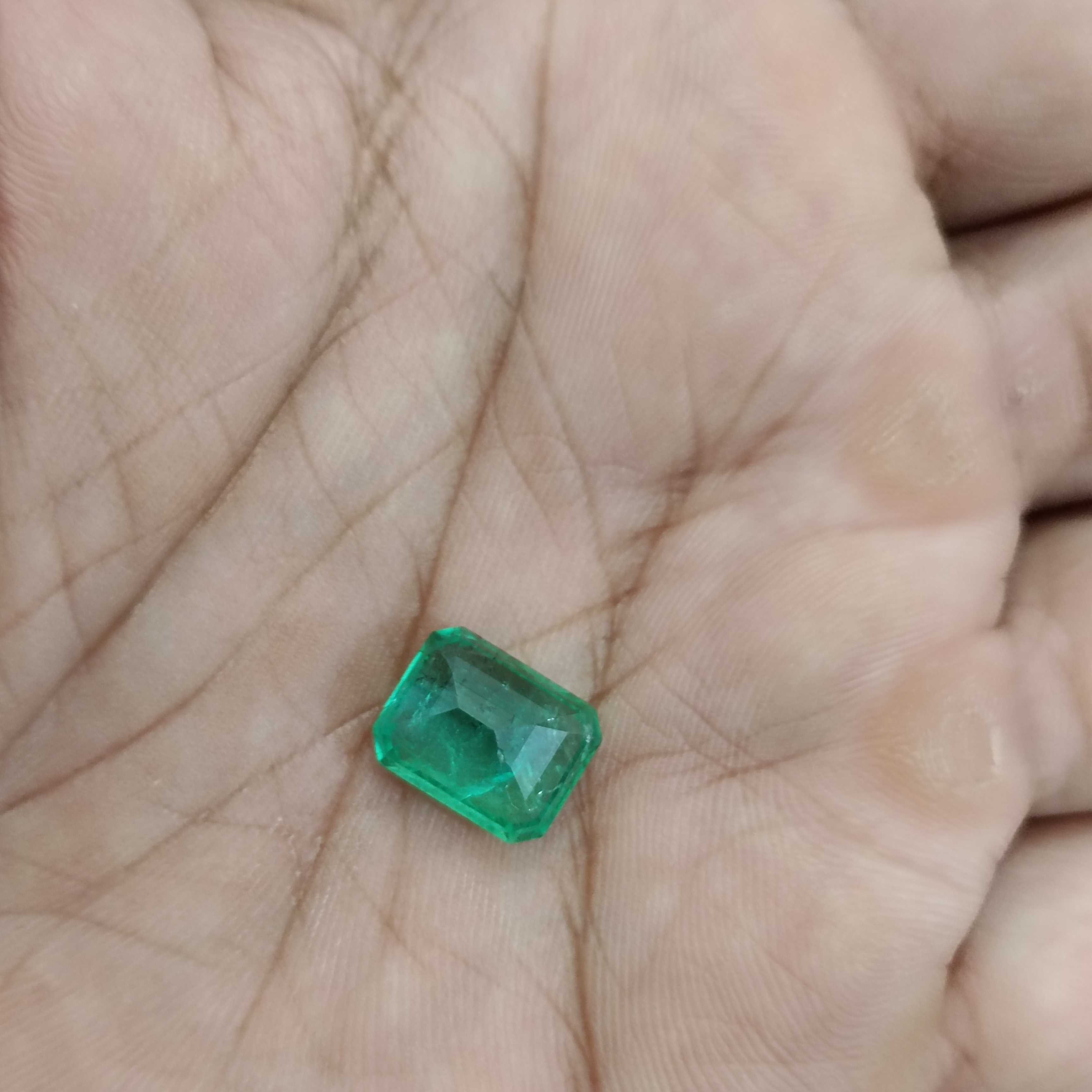 4.85ct GSI certified spring green octagon emerald gemstone 