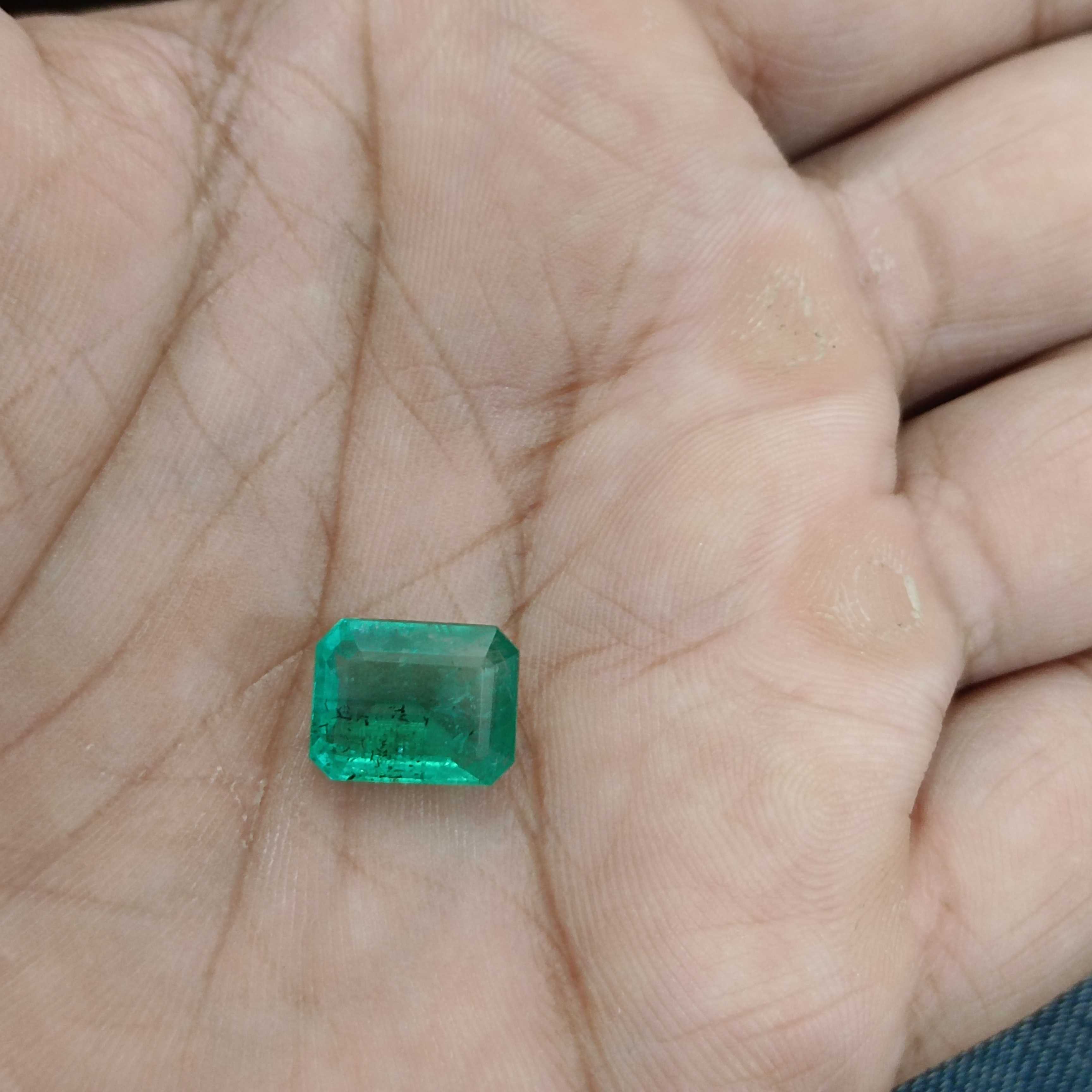 4.85ct GSI certified spring green octagon emerald gemstone 