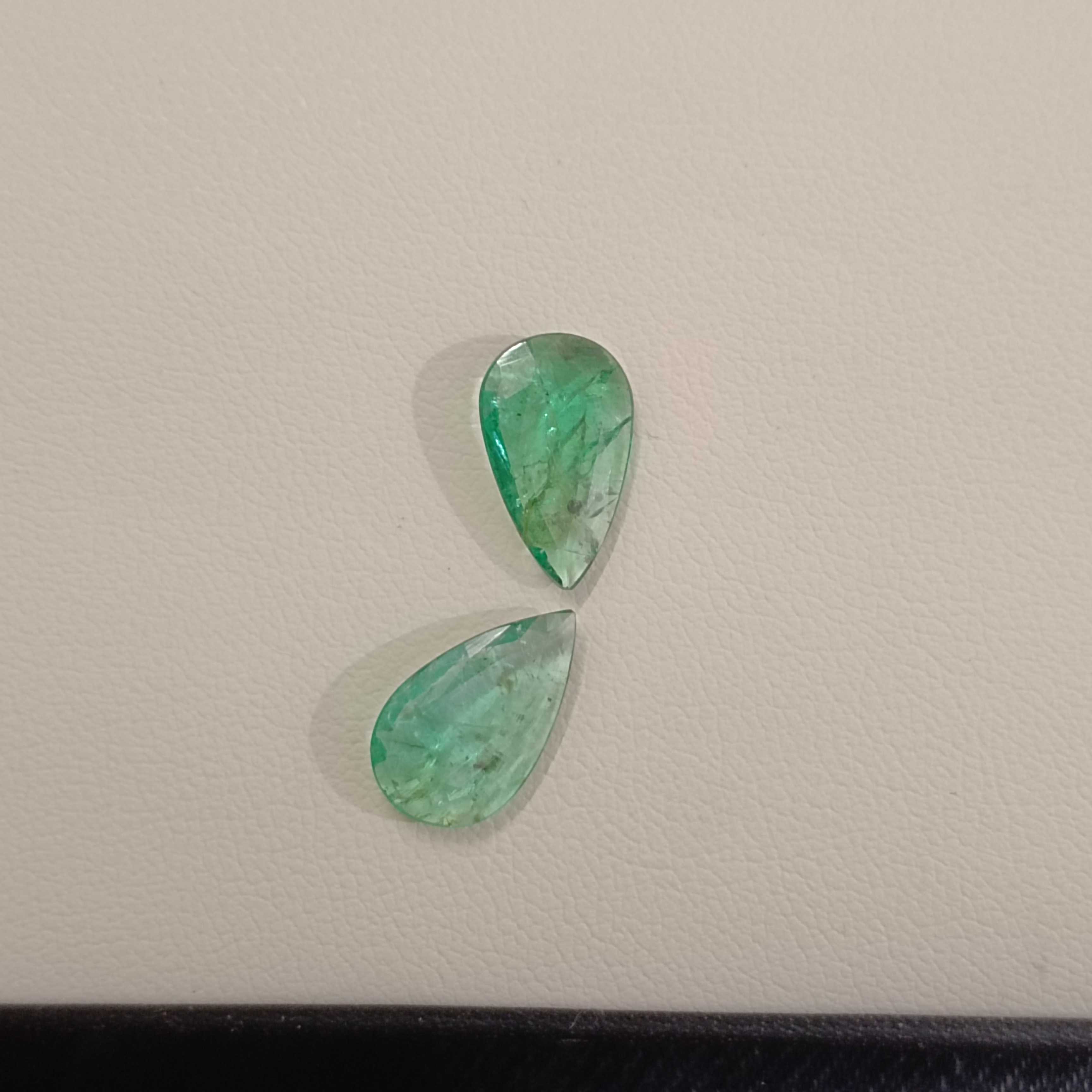 3.05ct emerald gemstone pear cut pair 