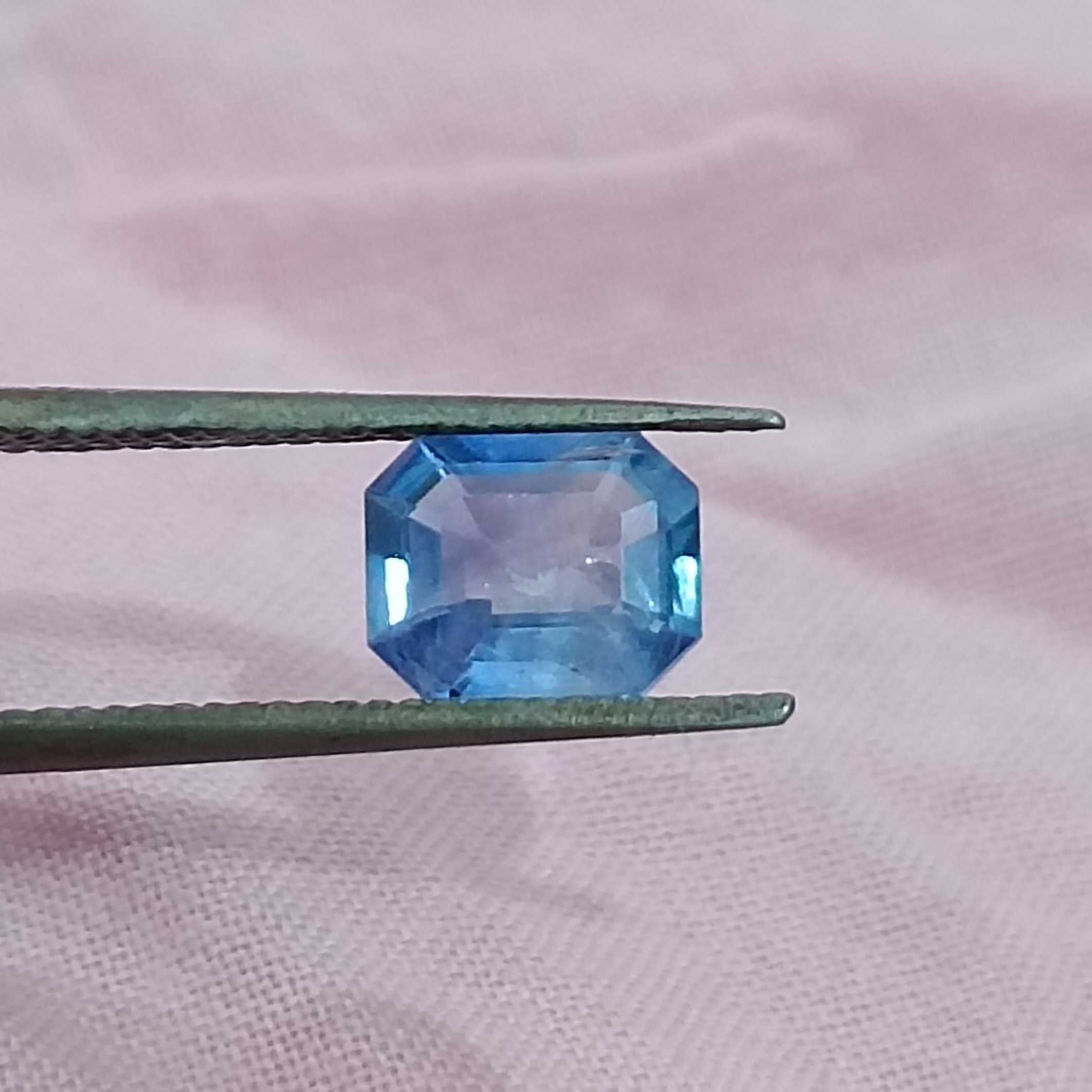 1.02ct unheated medium deep sky blue octagon sapphire gem