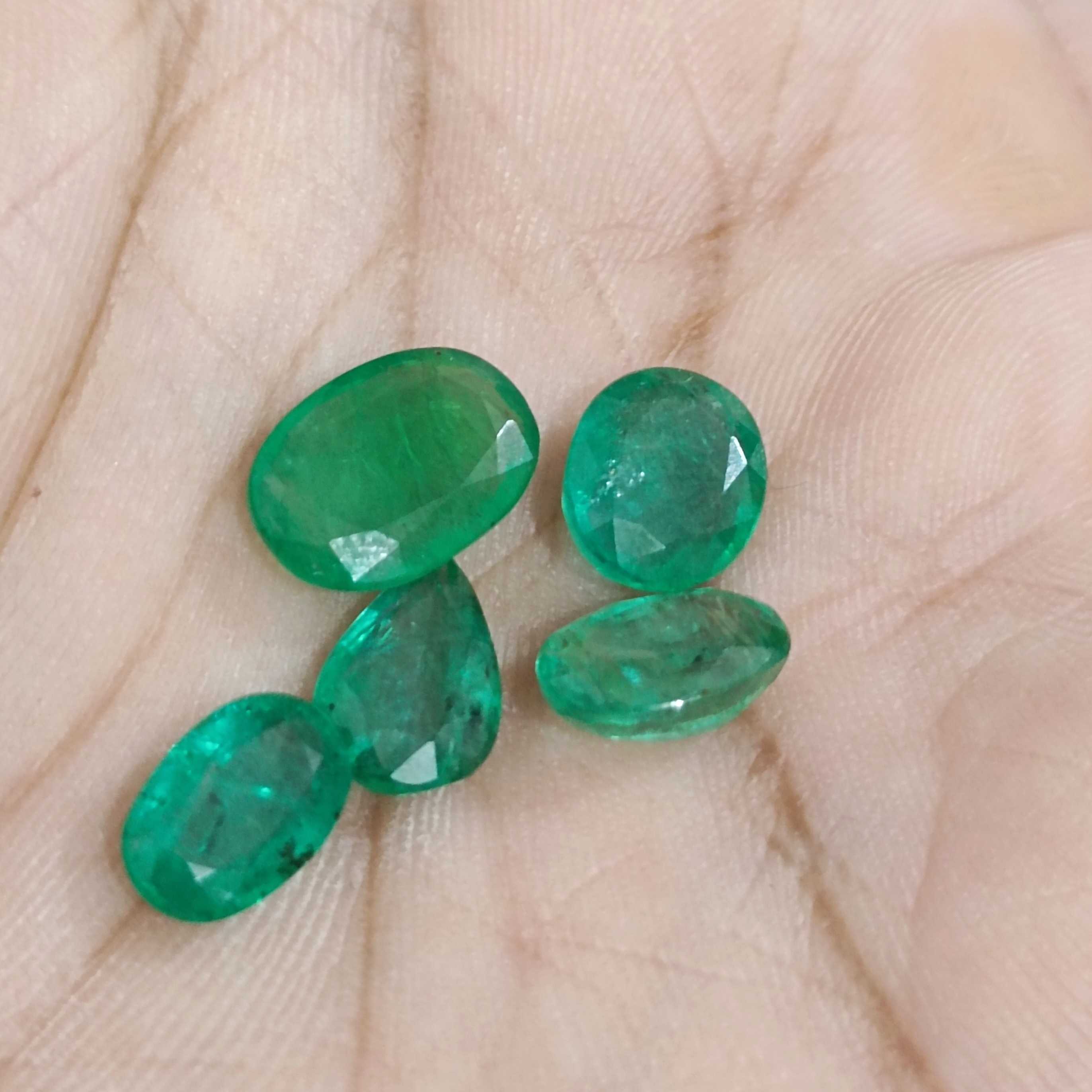 10.70ct golden green color emerald gemstone wholesale parcel/