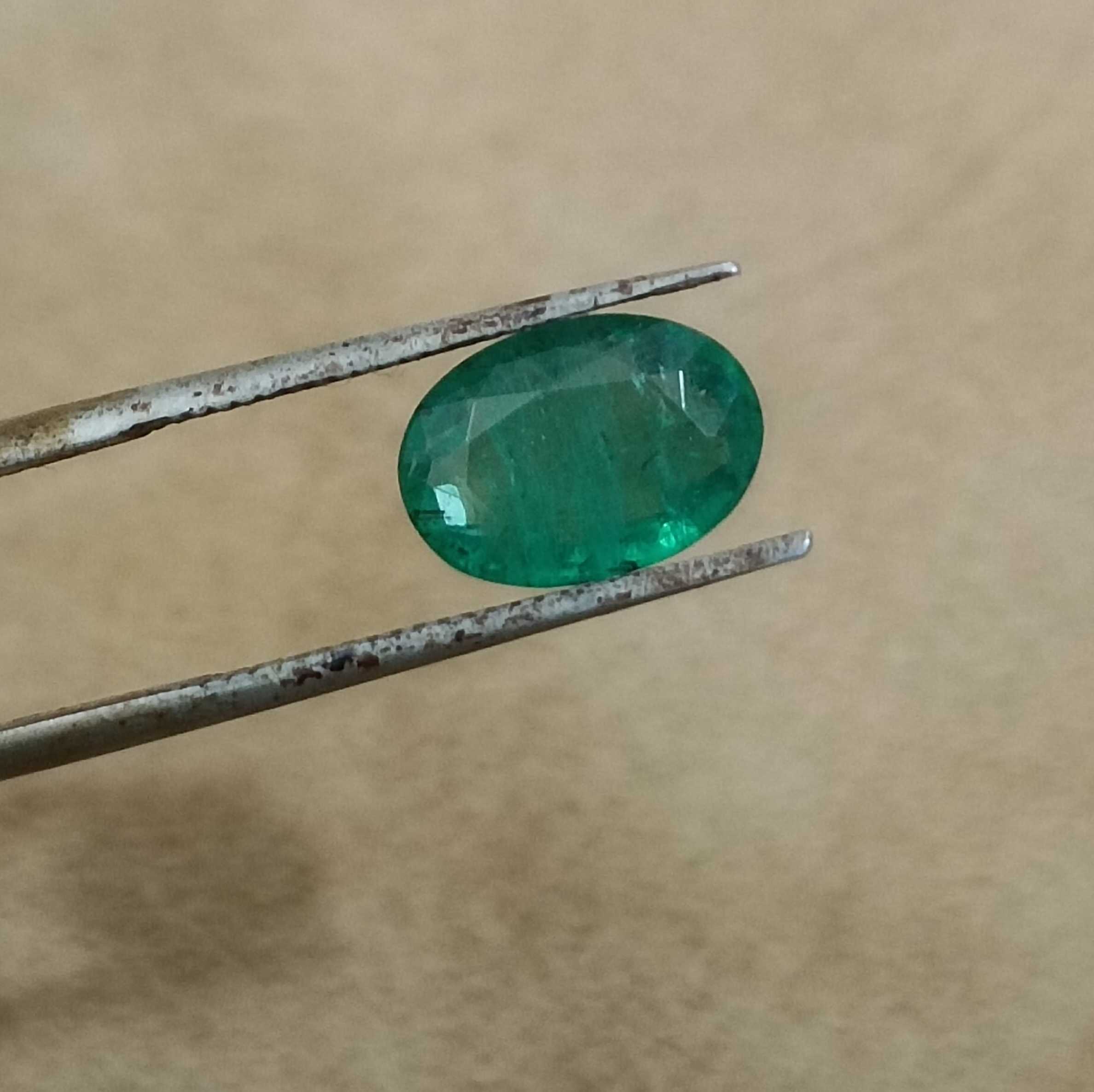 1.68ct deep pure green oval cut emerald gemstone 