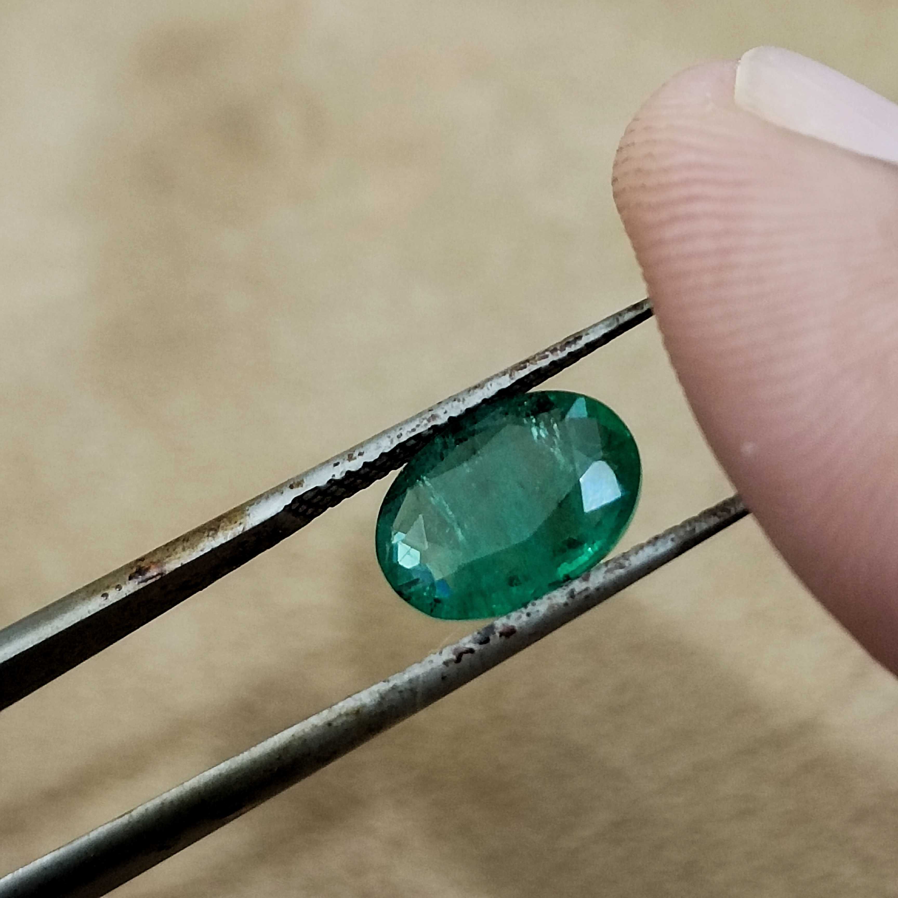 1.68ct deep pure green oval cut emerald gemstone 