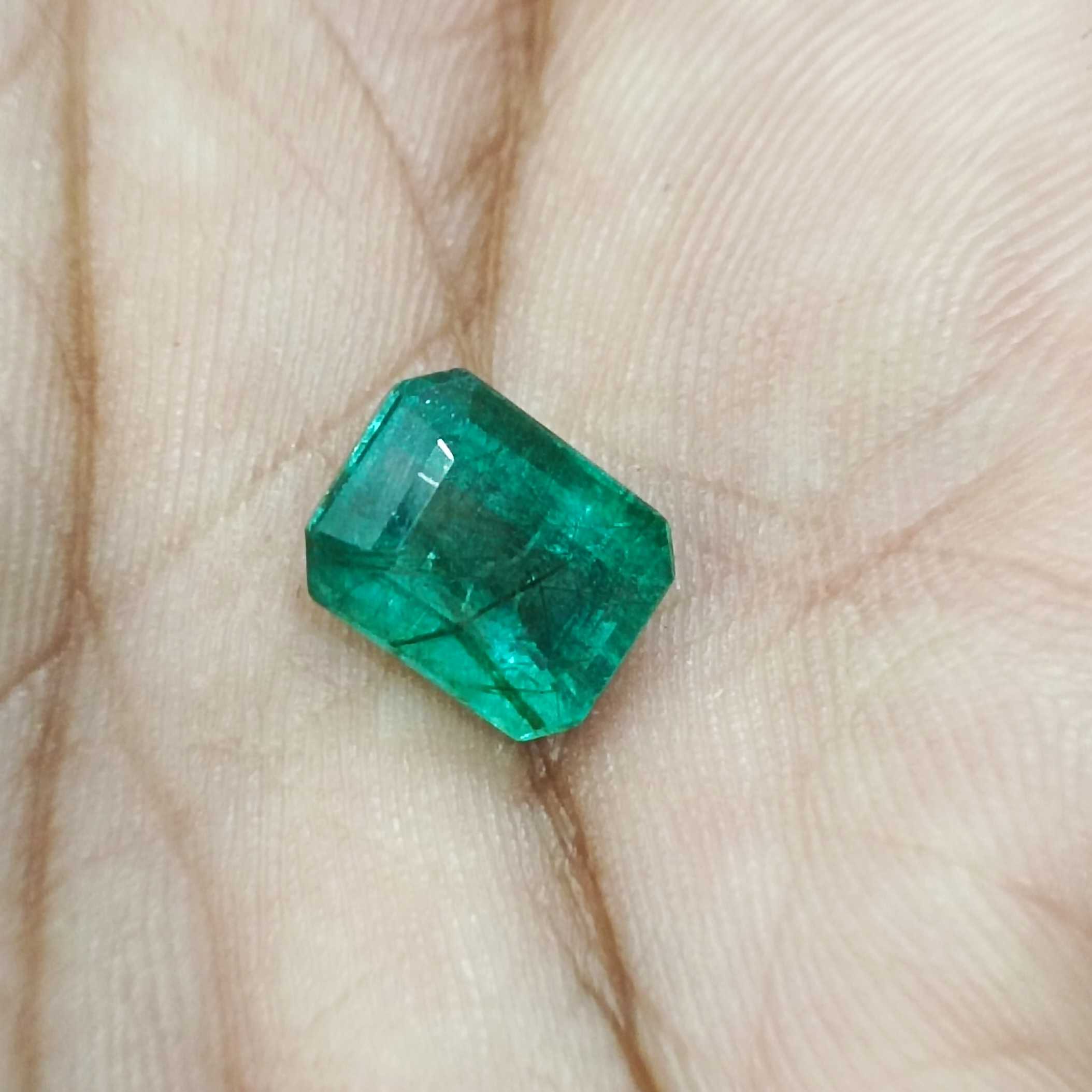 2.69ct GSI certified deep medium green octagon shape emerald stone