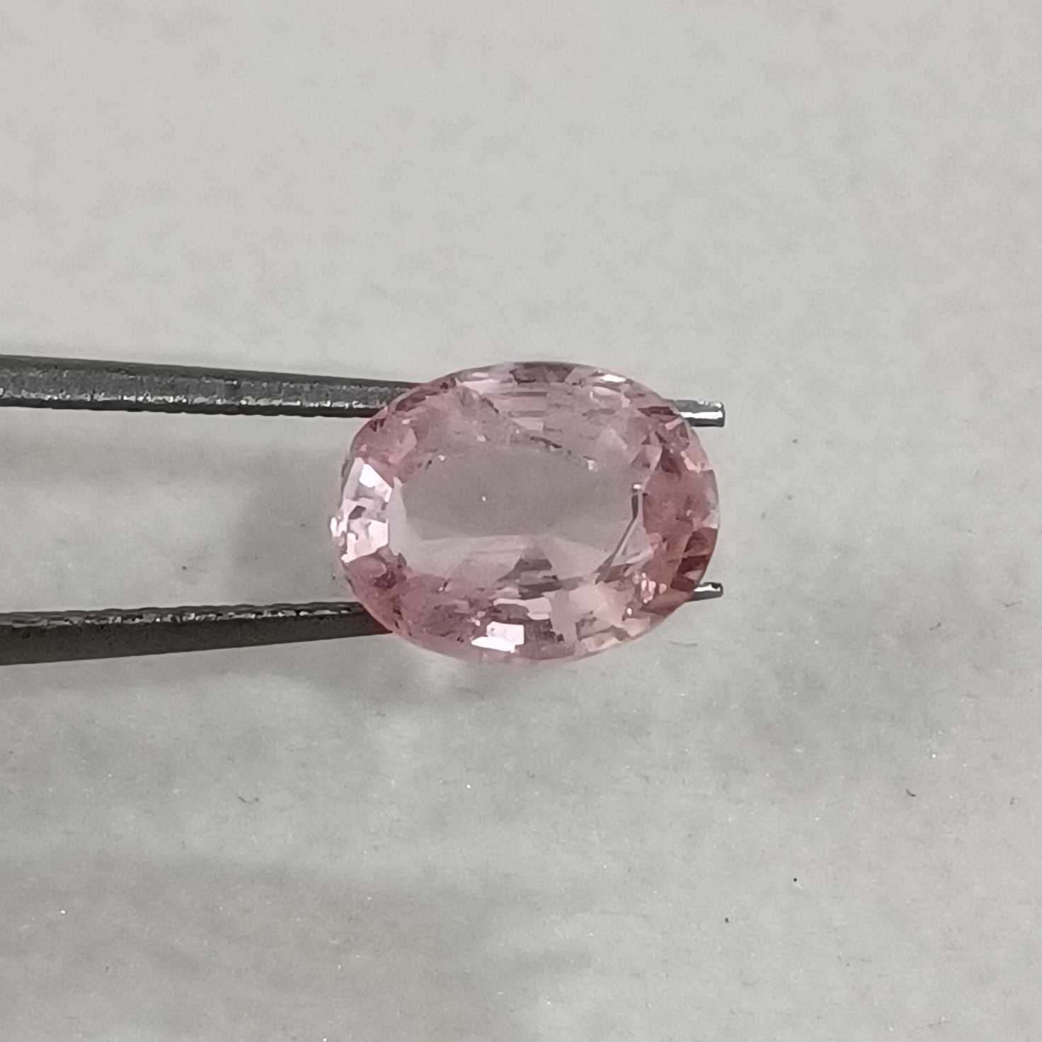 1.51ct IGI certified orangish pink (sunrise) padparadscha sapphire