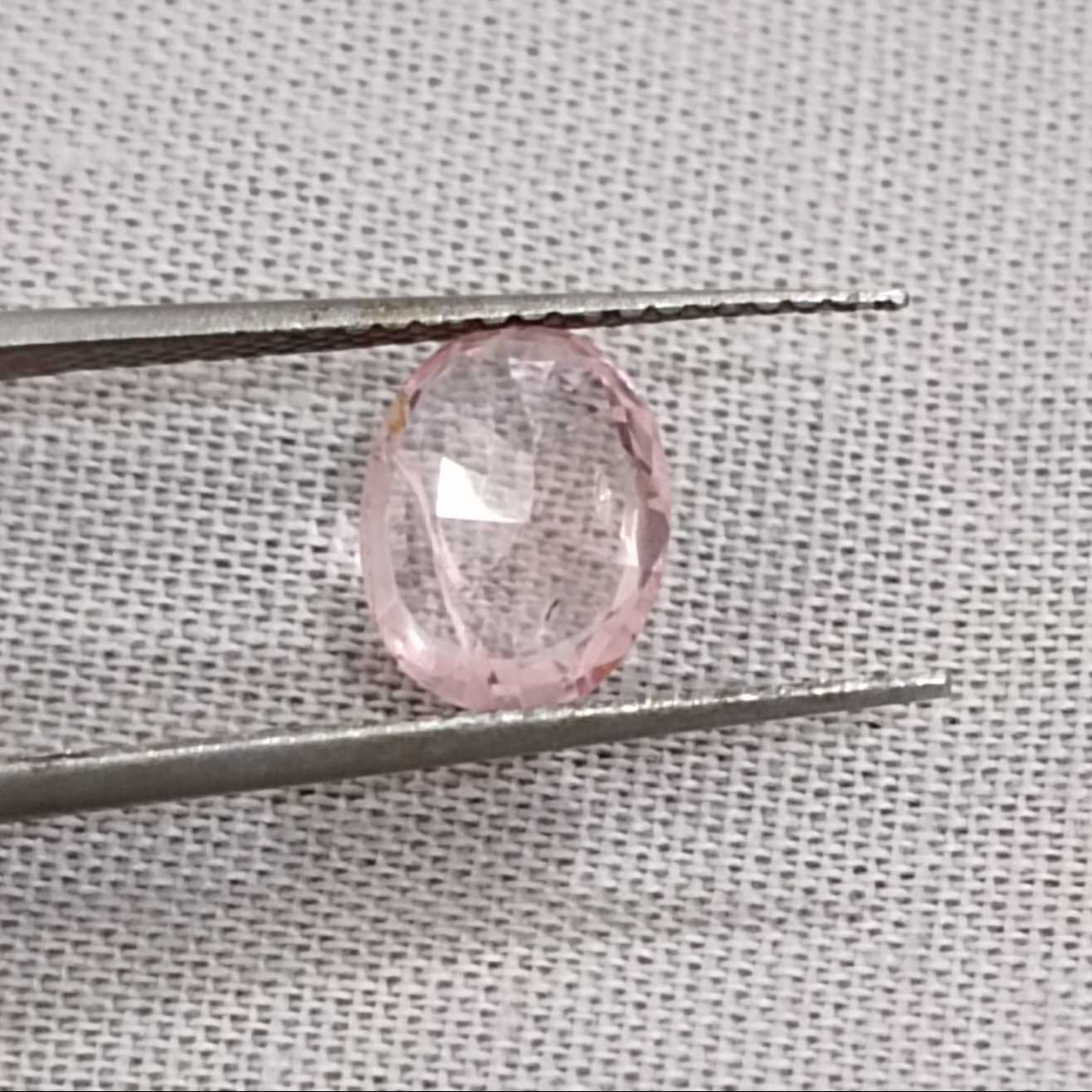 1.51ct IGI certified orangish pink (sunrise) padparadscha sapphire