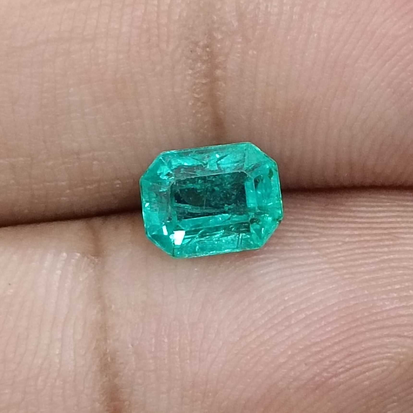 1.41ct bright mint green octagon emerald stone 