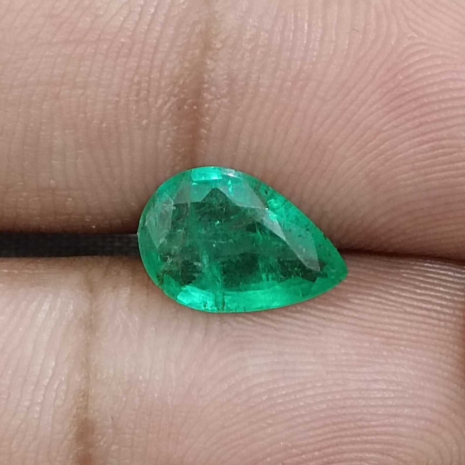 2.01ct golden green pear shape emerald gem