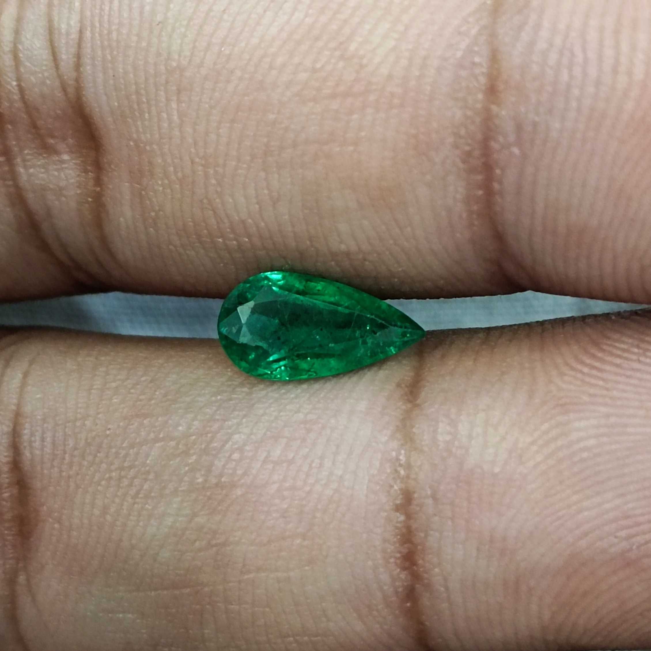 1.23ct GSI certified deep vivid green pear cut emerald gem