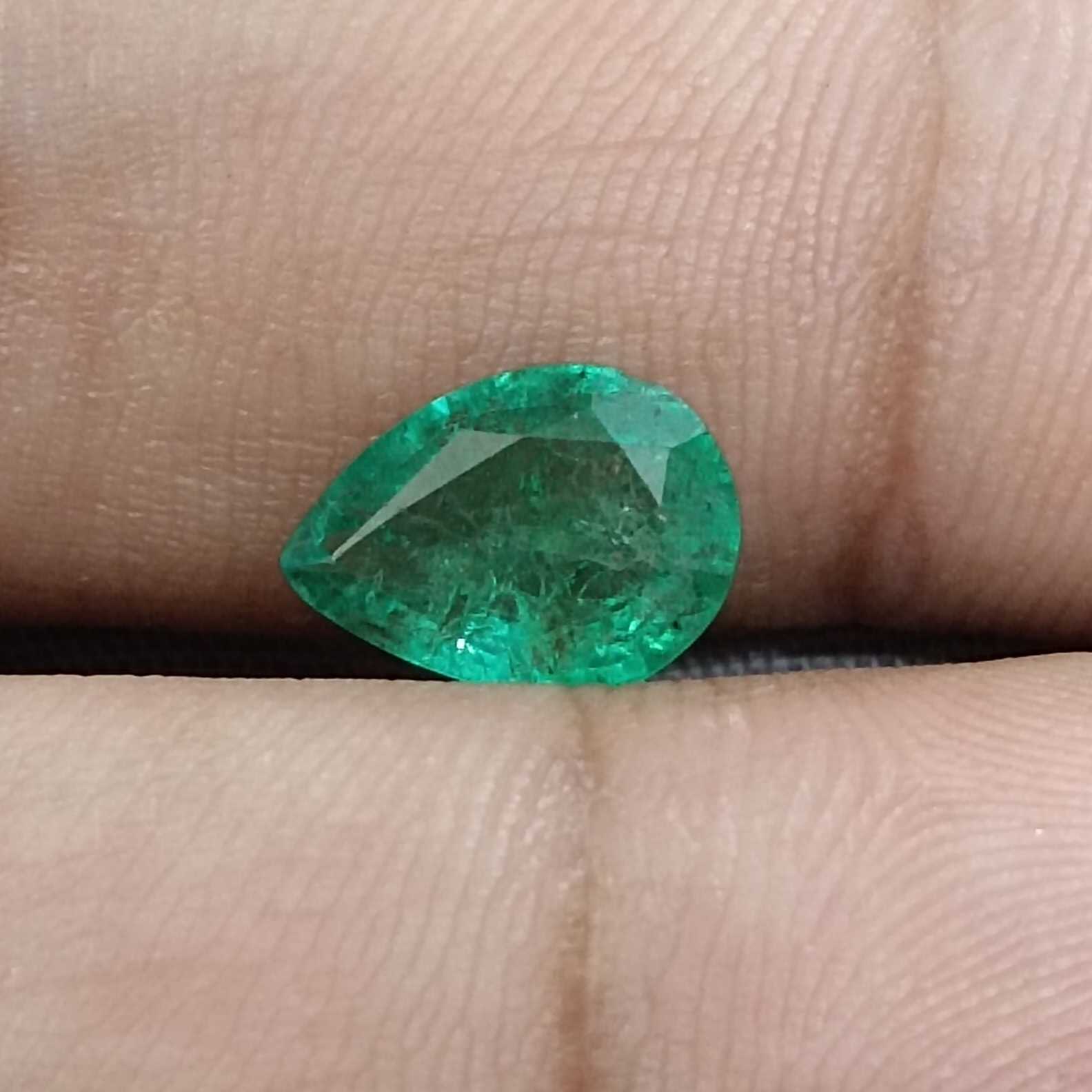 1.81ct spring green pear shape emerald gemstone /