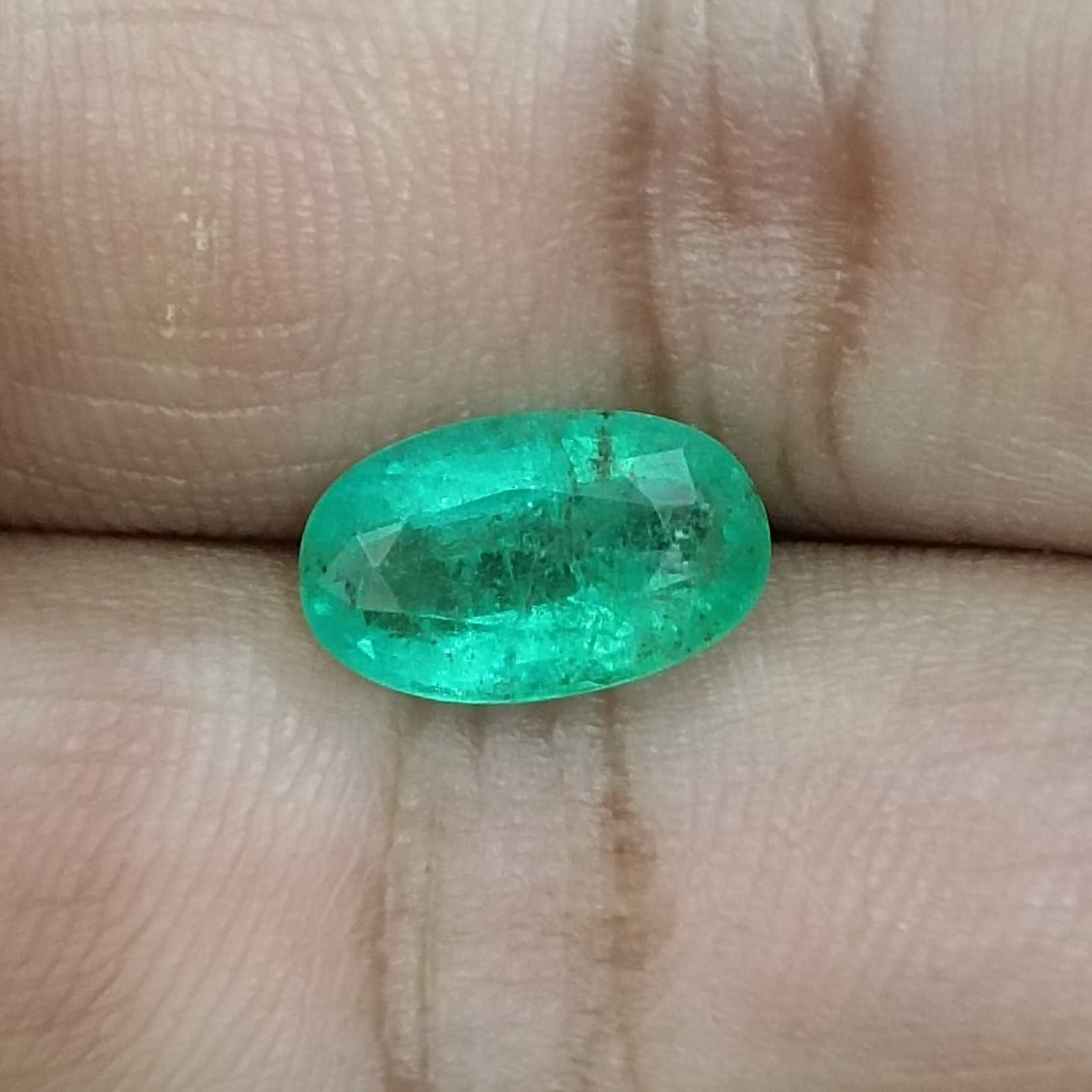 2.46ct neon green Colombian color oval shapeemerald