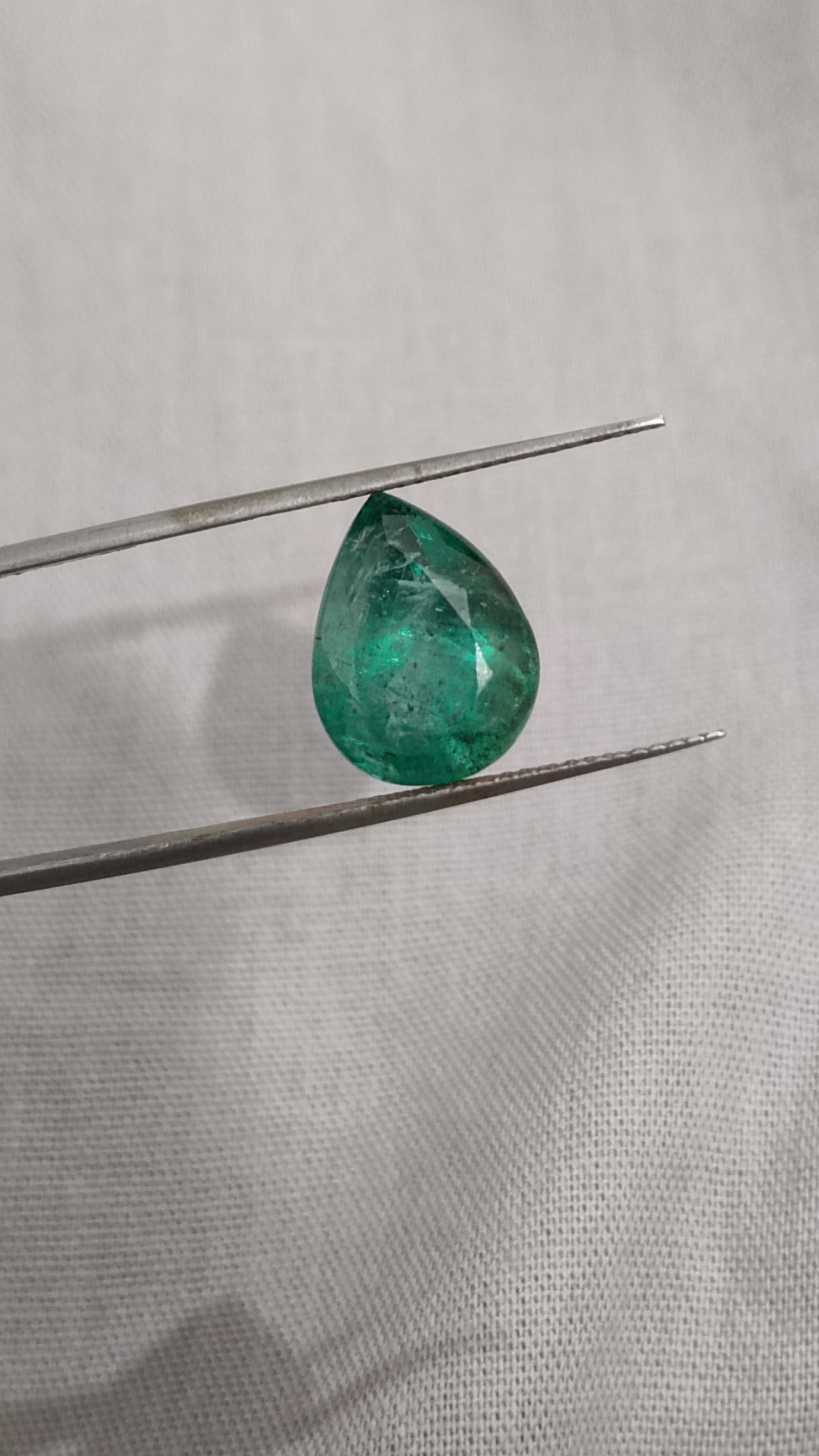 4.62ct natural deep green pear cut emerald gem