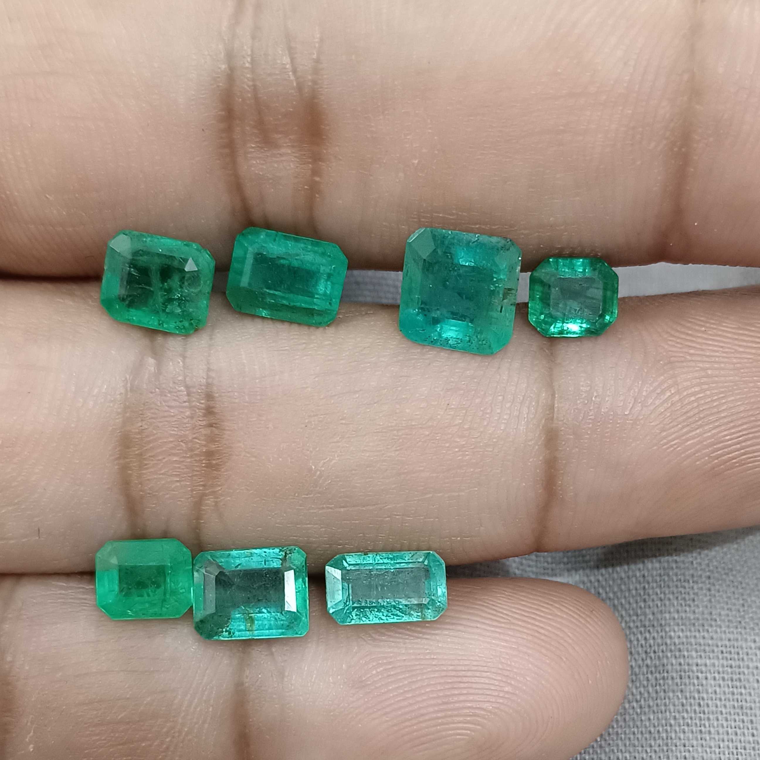 8.51ct pakistan green color octagon cut emerald lot/