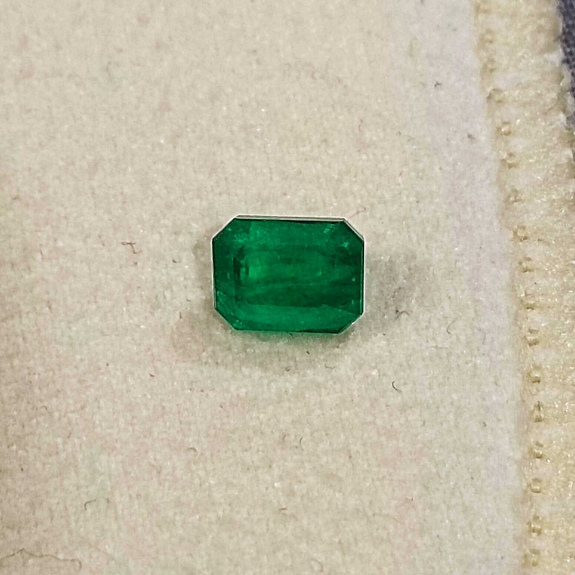 1.38ct deep pure green octagon cut emerald 