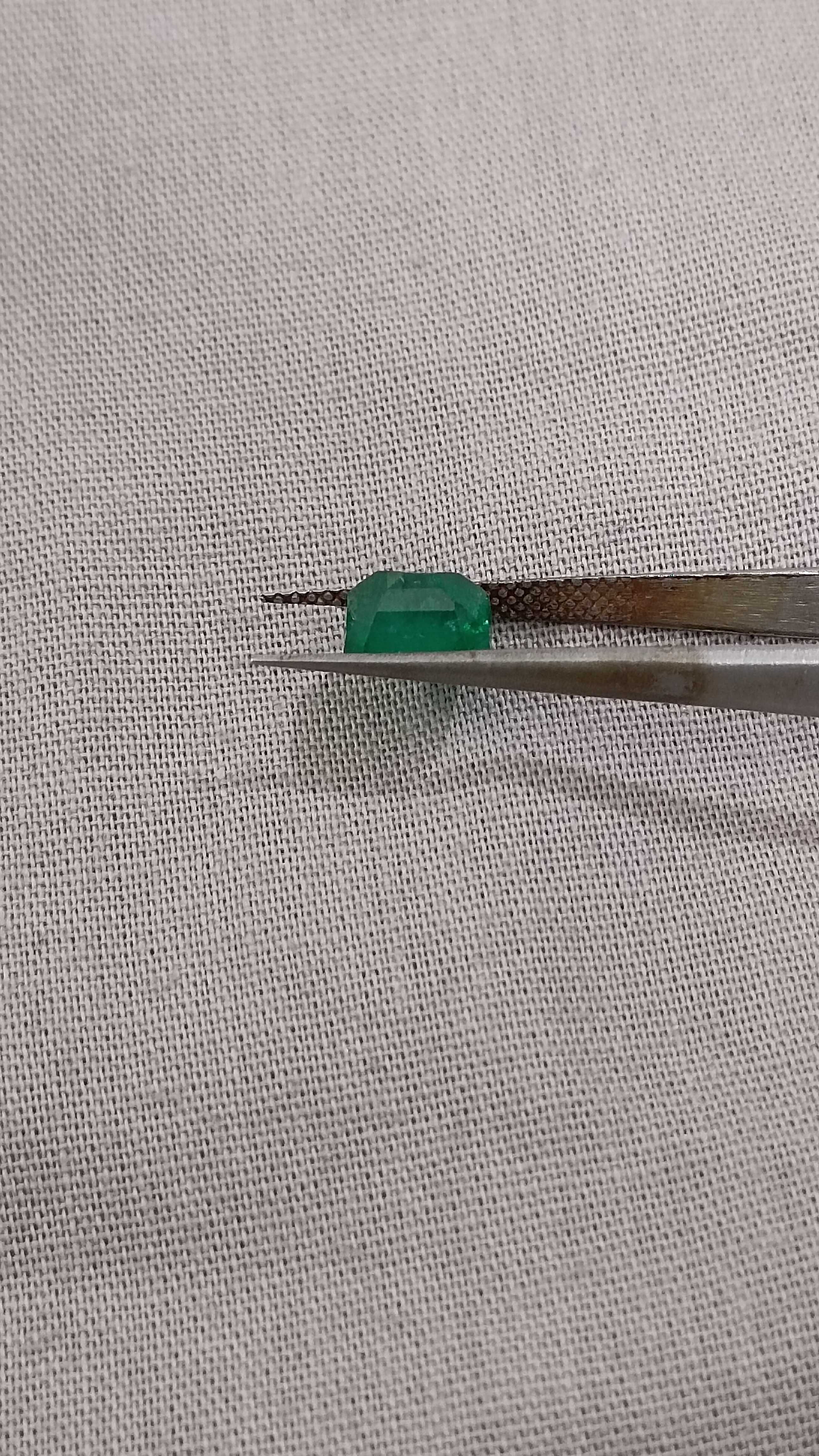 1.38ct deep pure green octagon cut emerald 