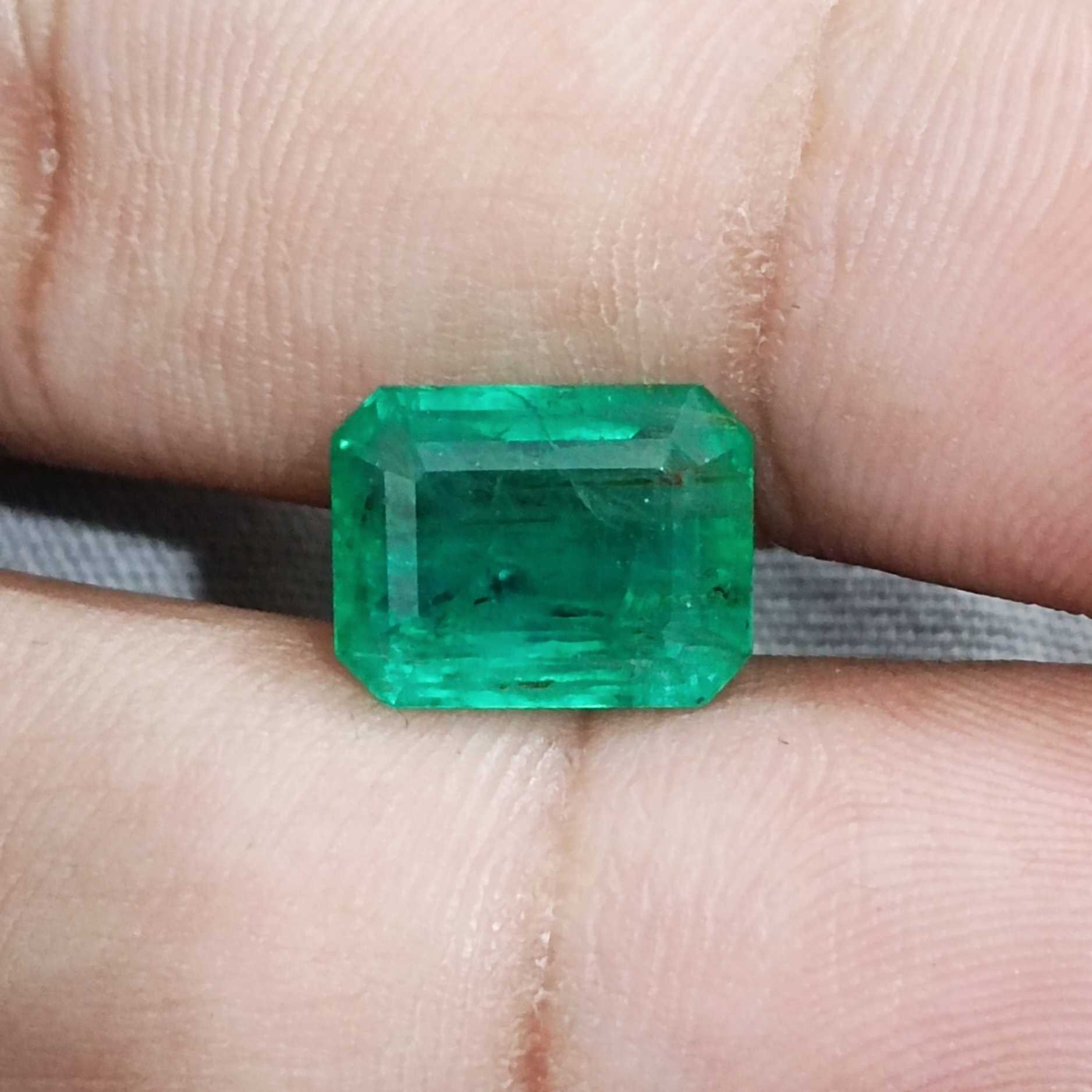 4.81ct certified Panjshir green natural emerald gem/