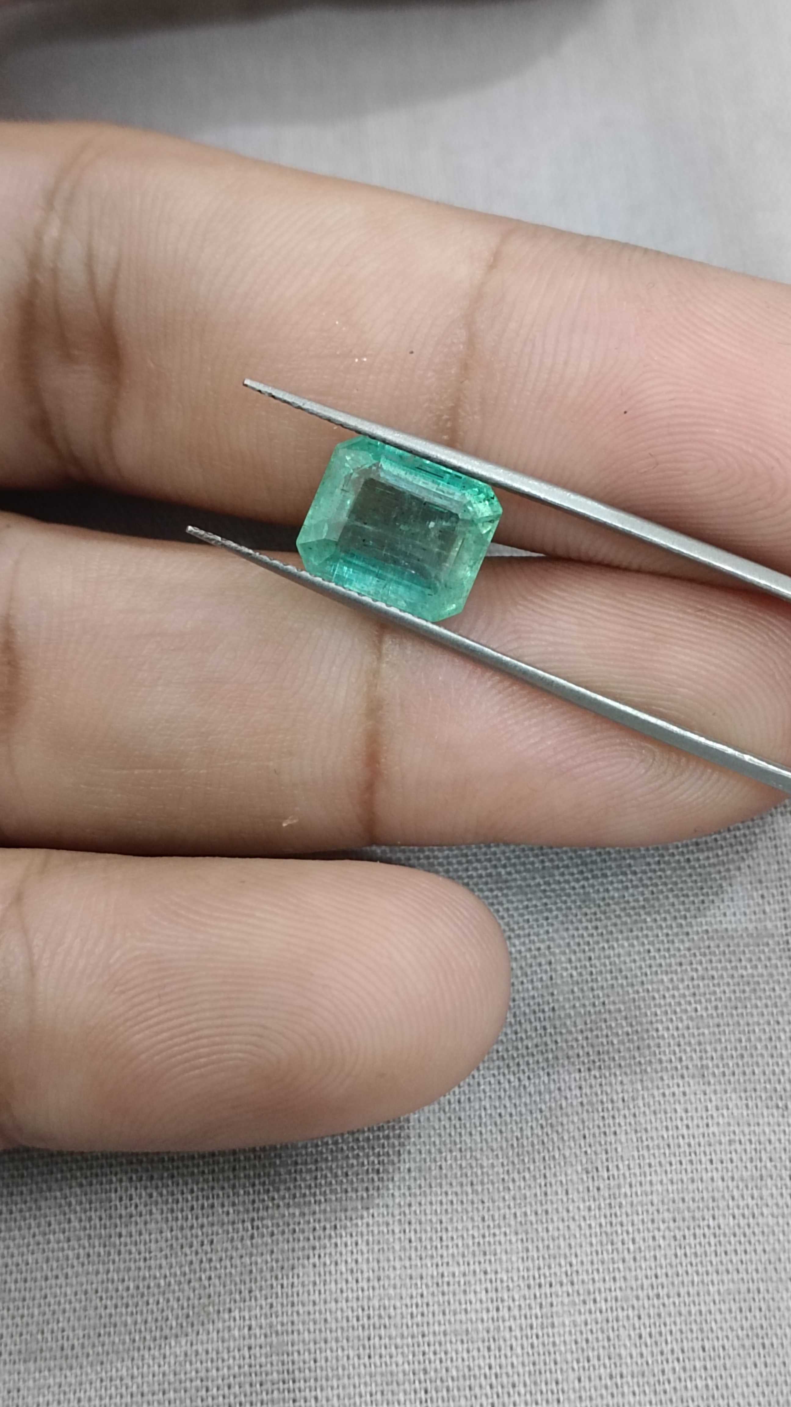 3.81ct GSI certified pastel green octagon emerald gemstone