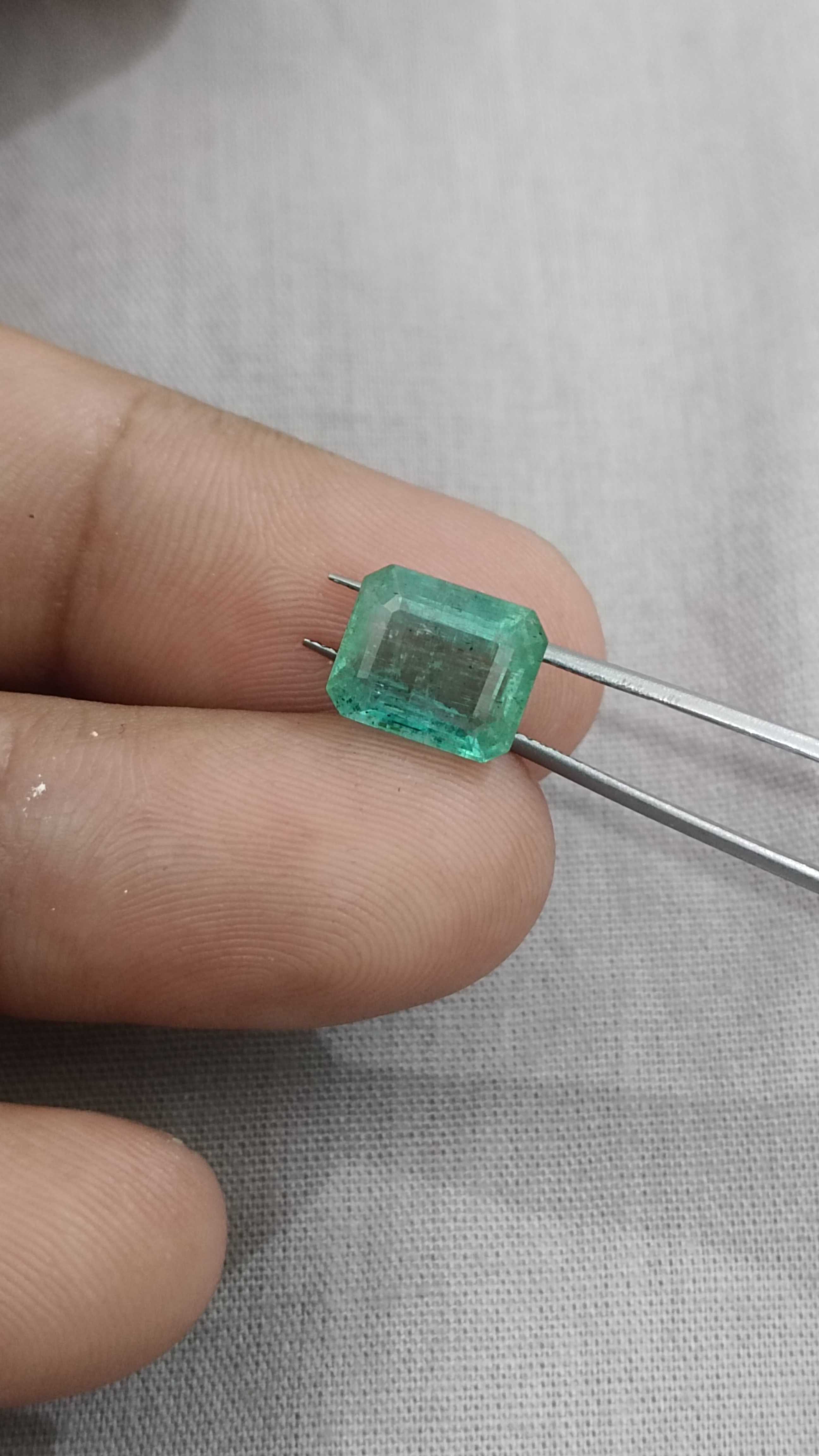 3.81ct GSI certified pastel green octagon emerald gemstone