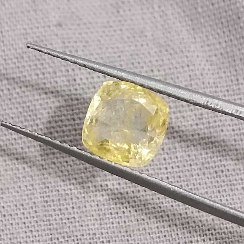 1.91ct GSI certified unheated cushion cut Ceylon intense yellow sapphire gem/