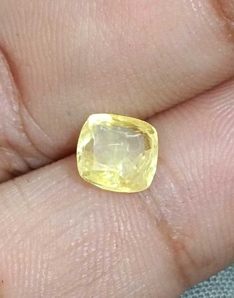 1.91ct GSI certified unheated cushion cut Ceylon intense yellow sapphire gem