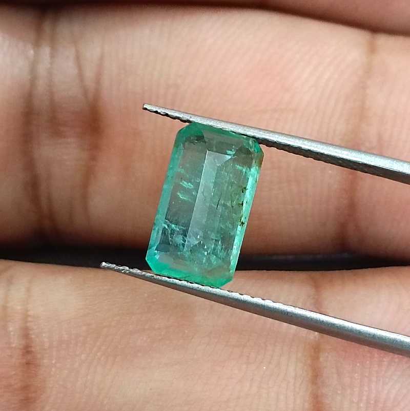 2.63ct medium light green octagon emerald stone