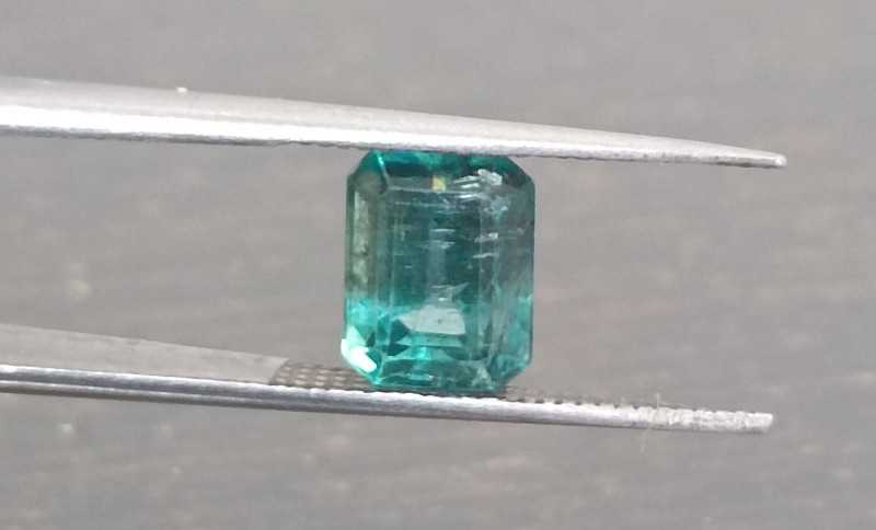 2.31ct bright bluish green octagon cut Zambian emerald gemstone 