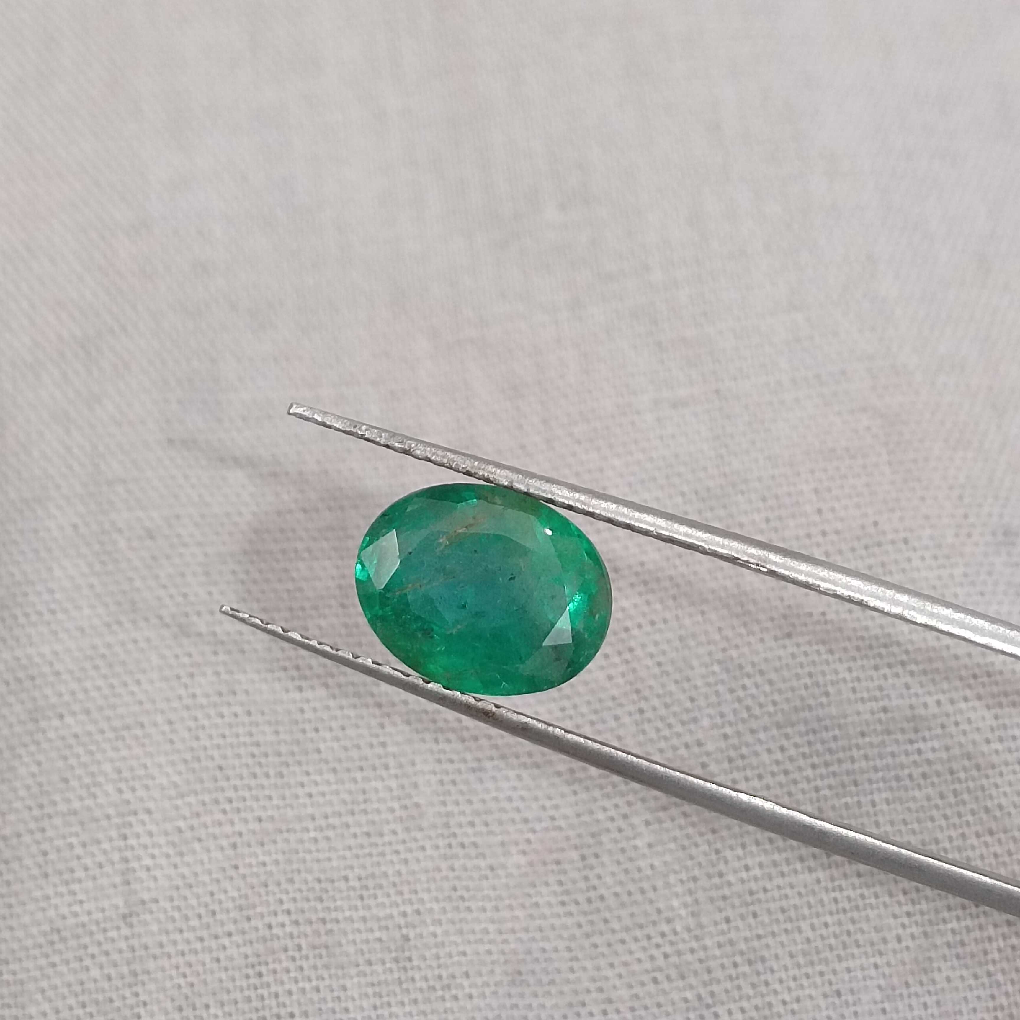 2.52ct deep green color oval cut emerald gemstone 