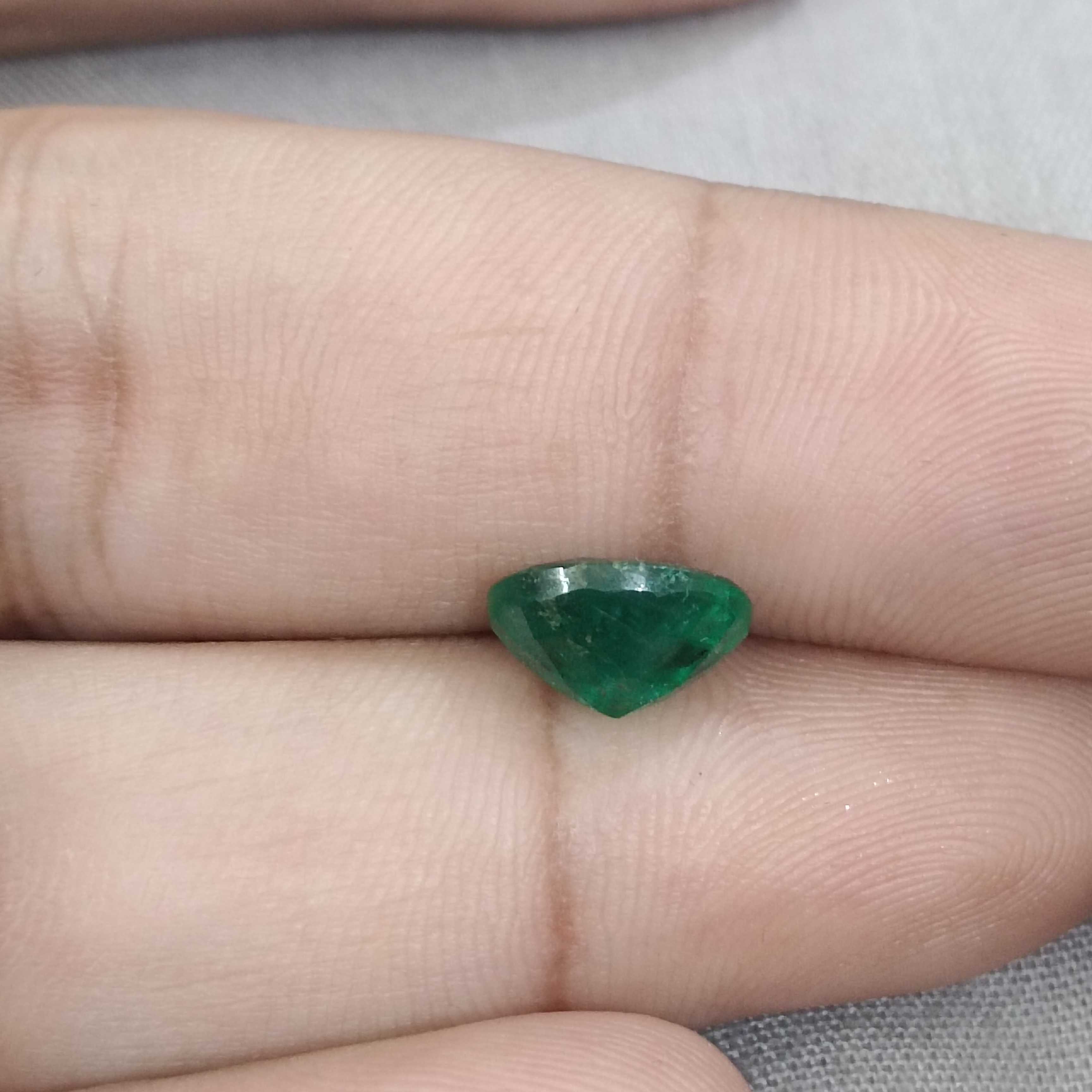 2.52ct deep green color oval cut emerald gemstone 