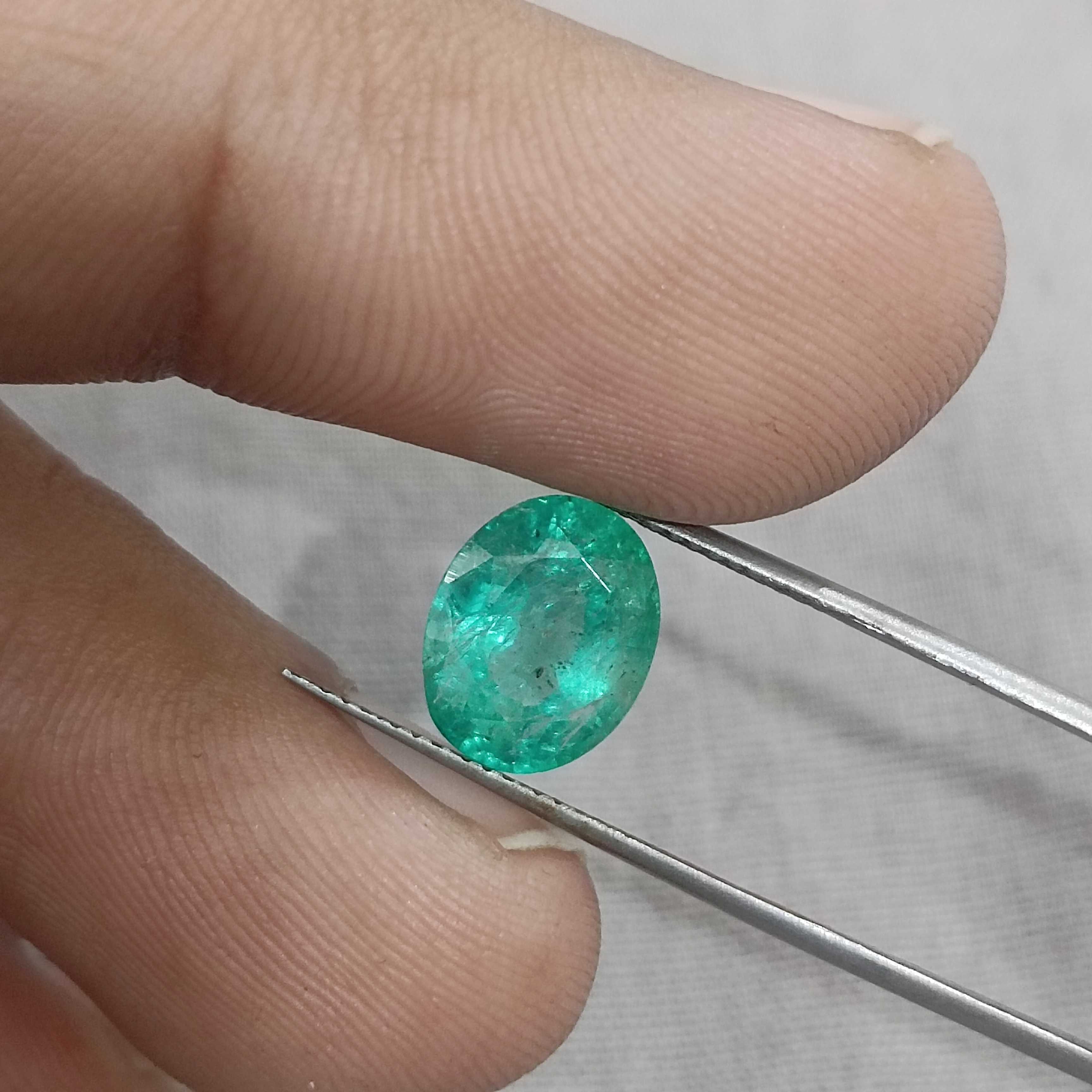 2.76ct bright sea foam green oval shape Russian emerald gemstone 