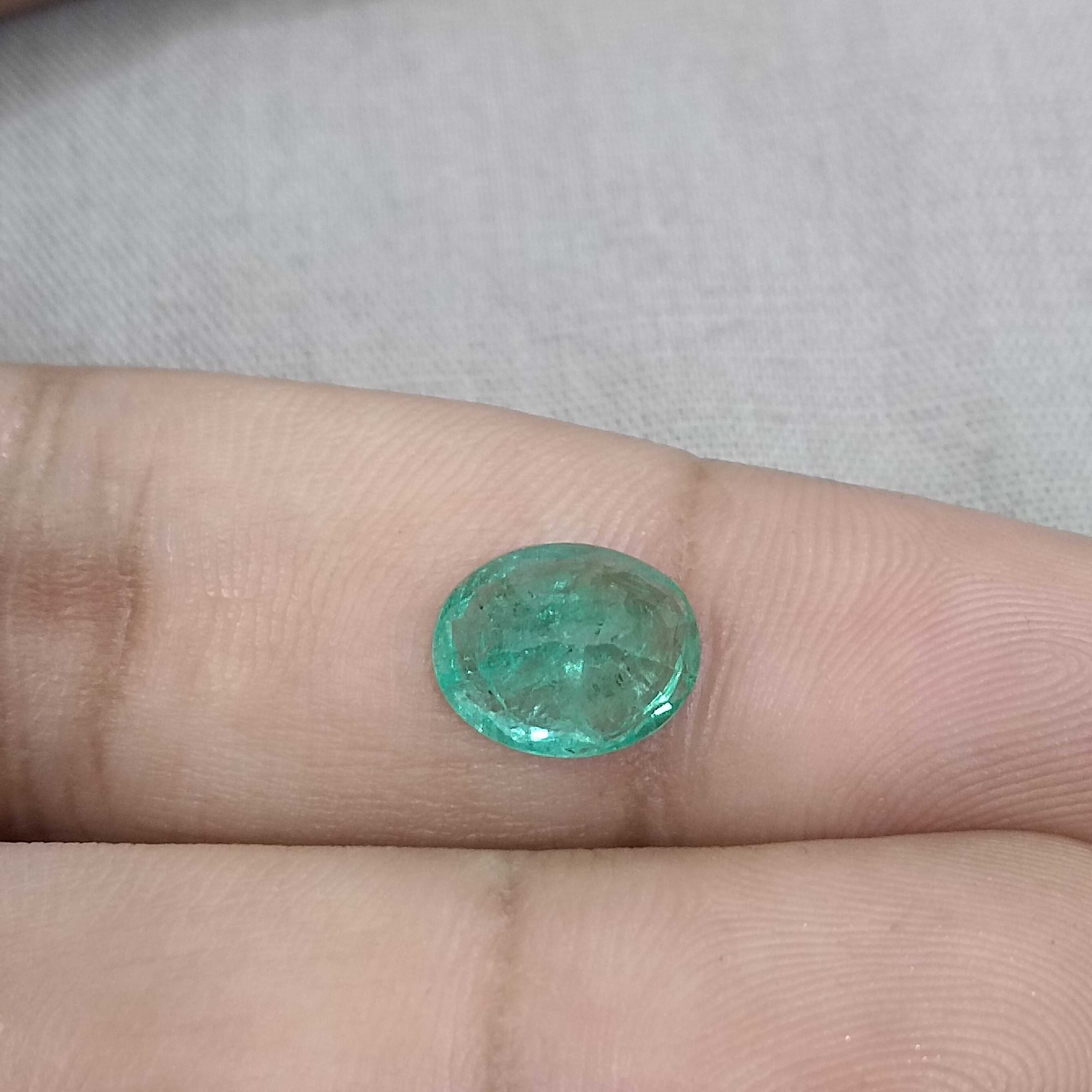 2.76ct bright sea foam green oval shape Russian emerald gemstone 