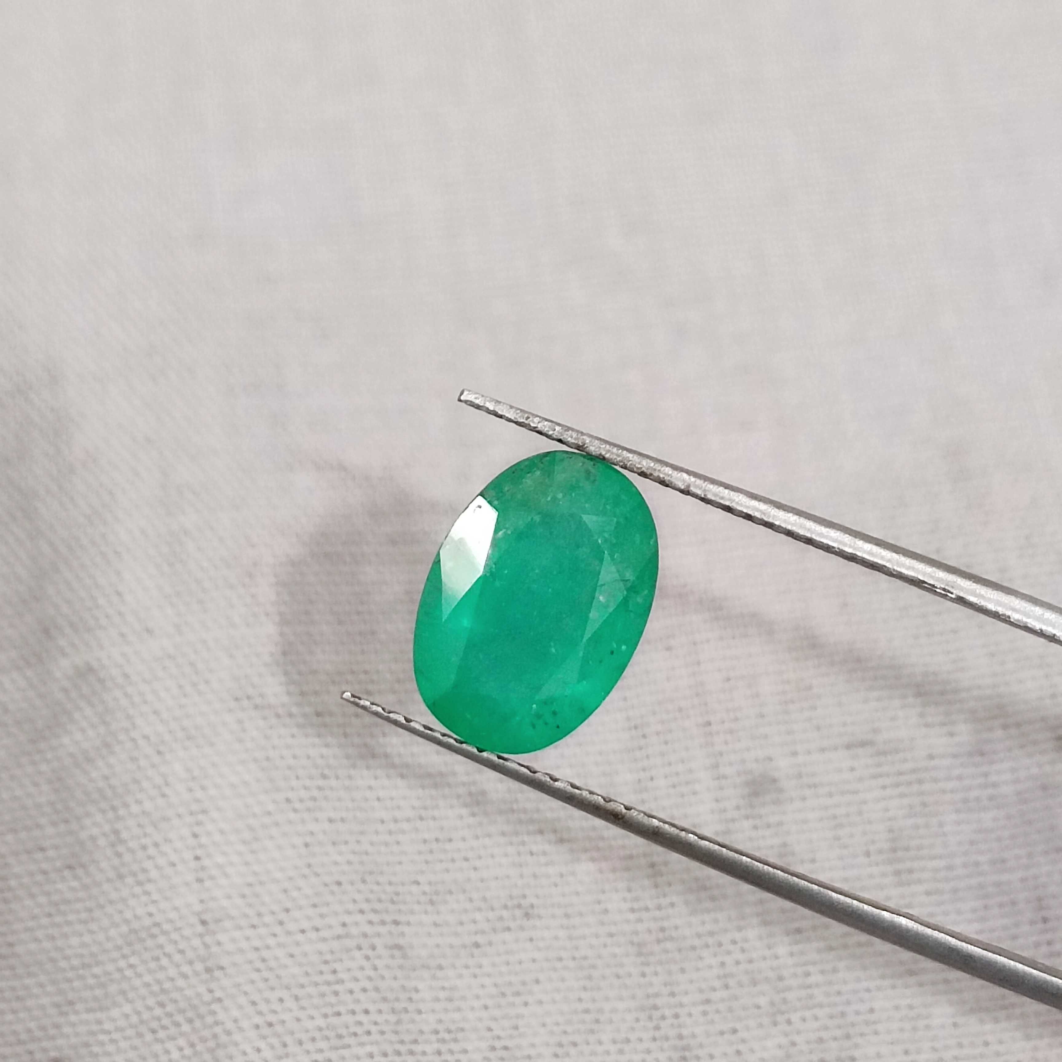 2.48ct medium grass green oval cut  Pakistan origin emerald stone